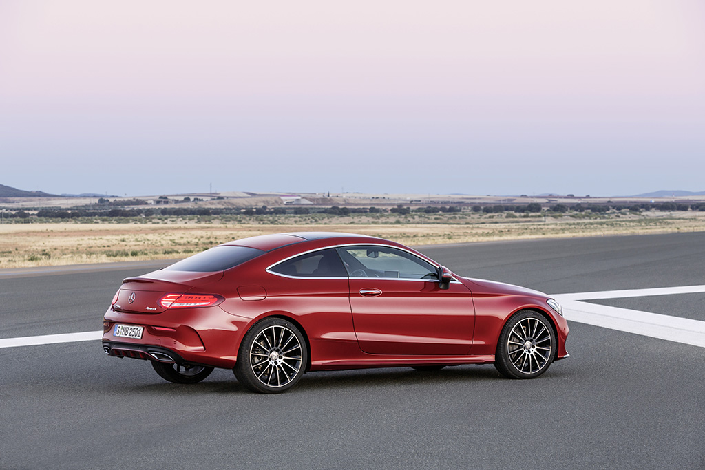 İşte Yeni Mercedes C-Sınıfı Coupe Karşınızda