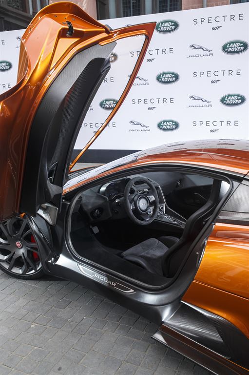 İşte Bond’un Yeni Otomobili Jaguar C-X75