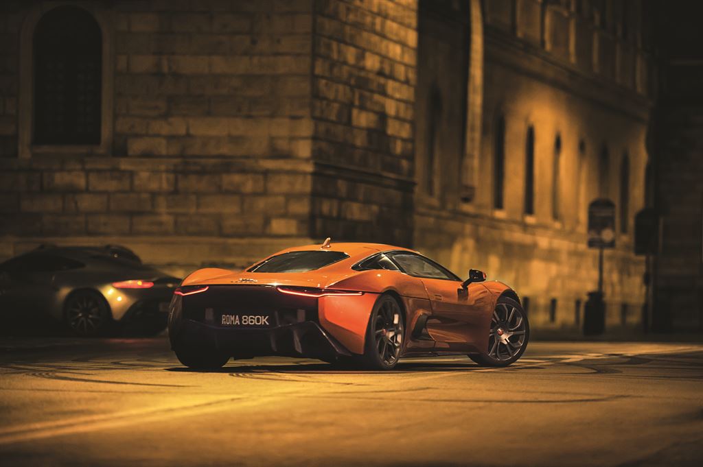 İşte Bond’un Yeni Otomobili Jaguar C-X75