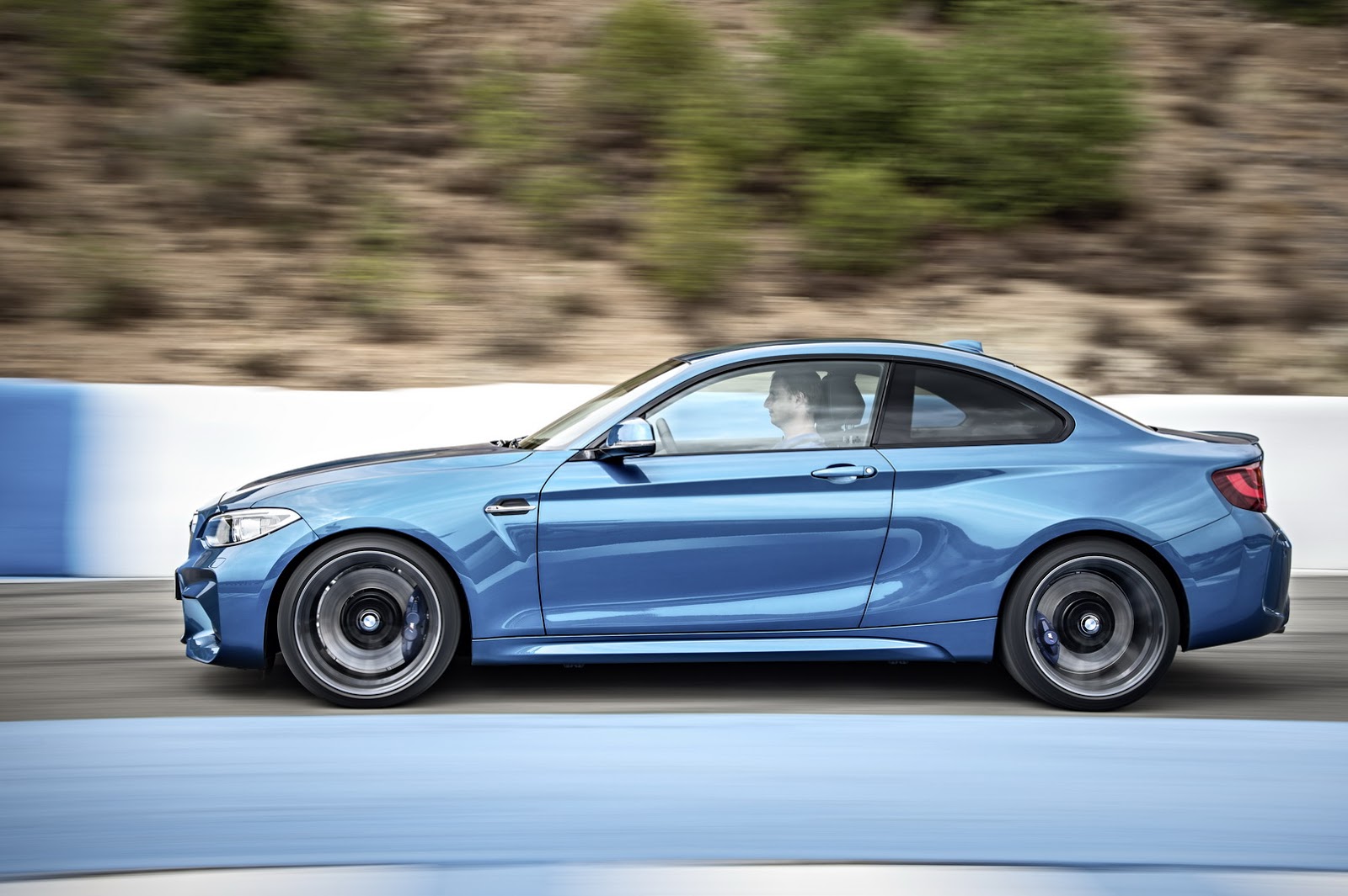 Yeni BMW M2 Coupe Gün Yüzüne Çıktı
