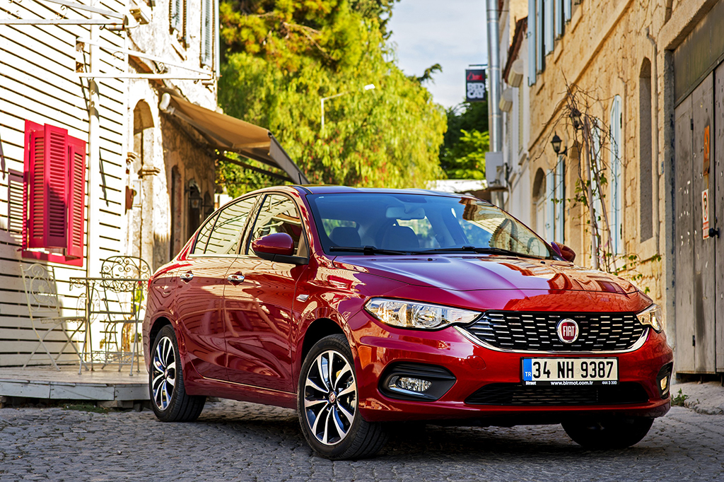 Merakla Beklenen Fiat Egea Sürüş Denemesi