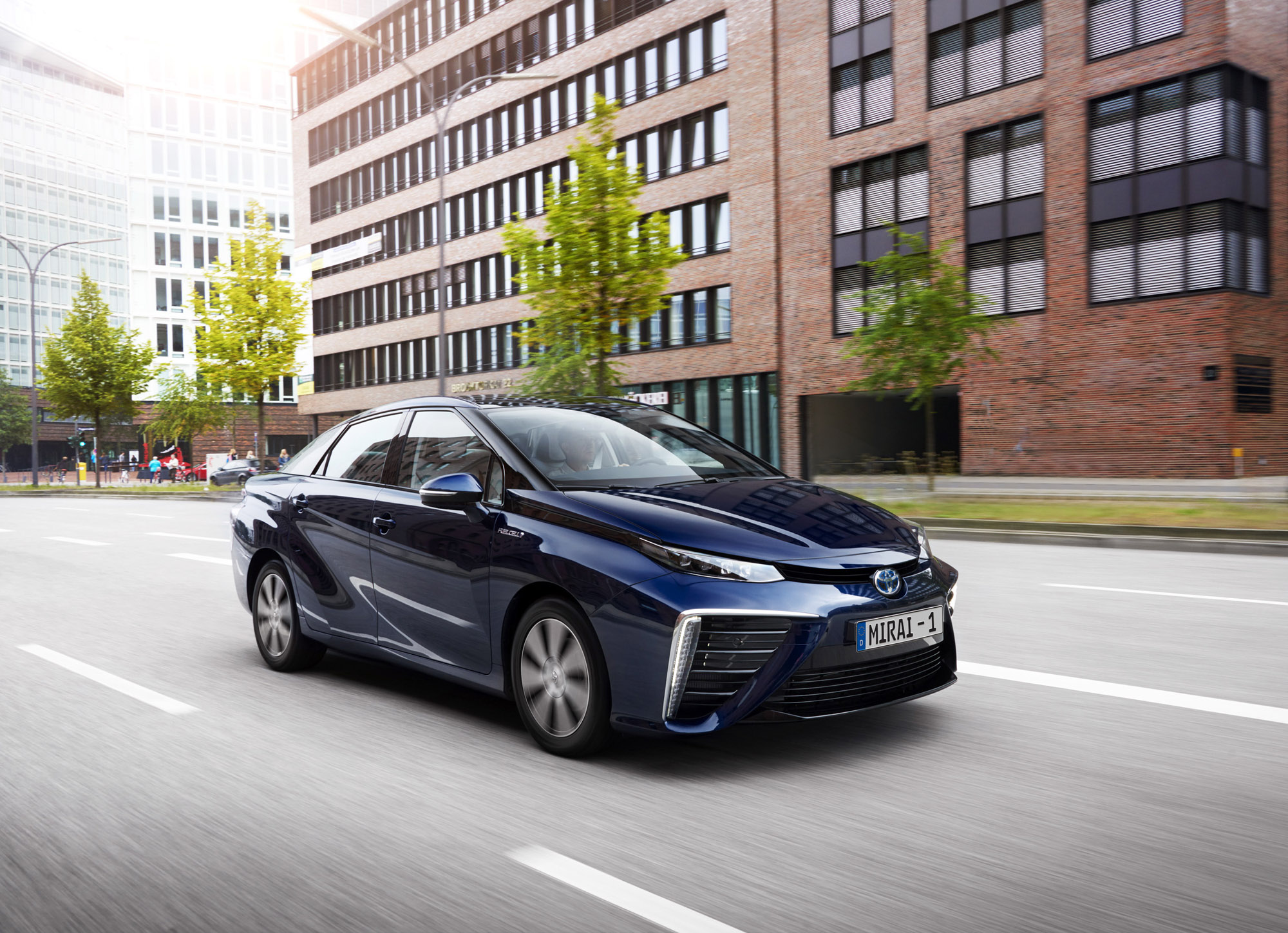 Toyota Mirai Avrupa Yollarında Kendini Gösteriyor