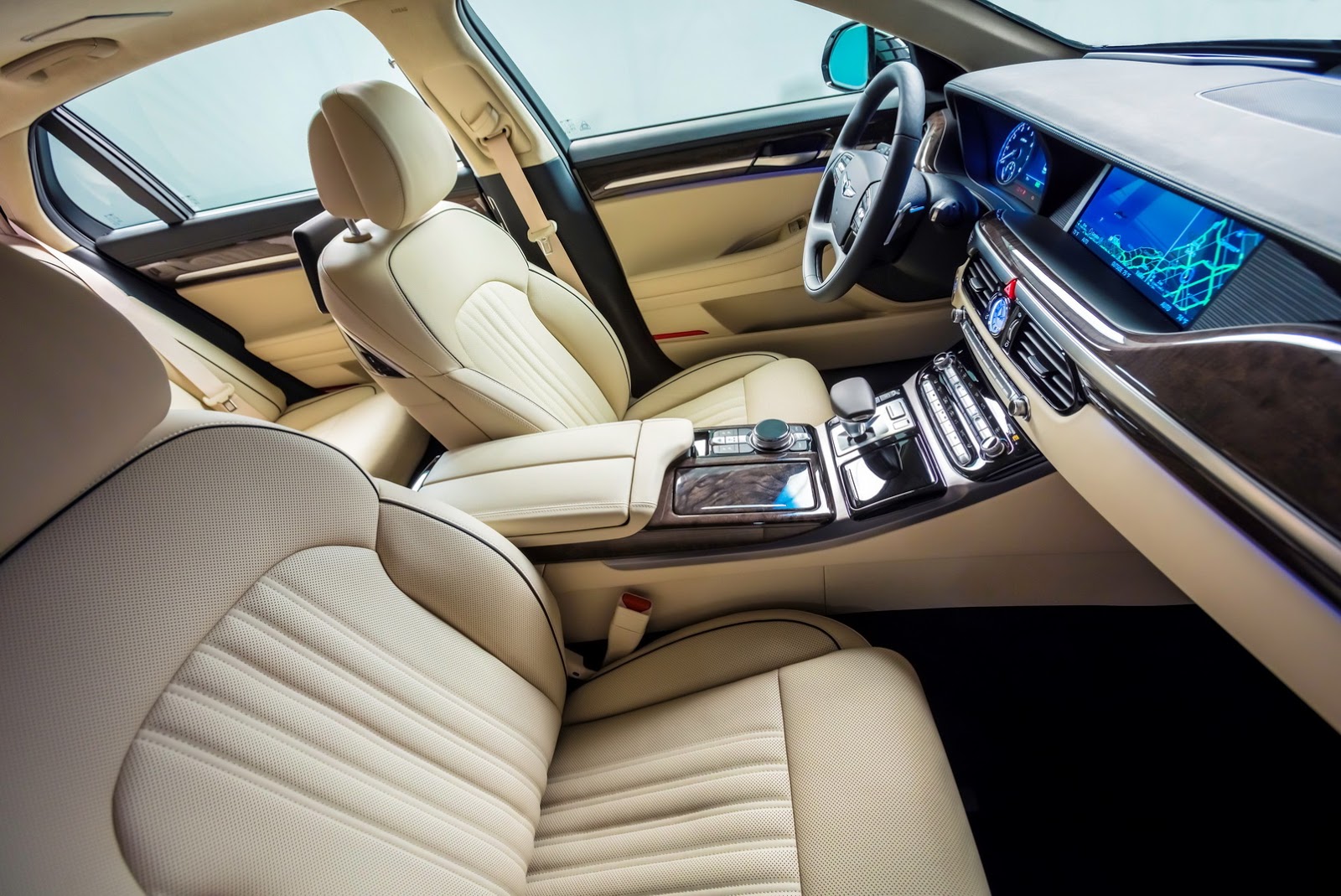 İşte Yeni Ultra Lüks Hyundai Genesis