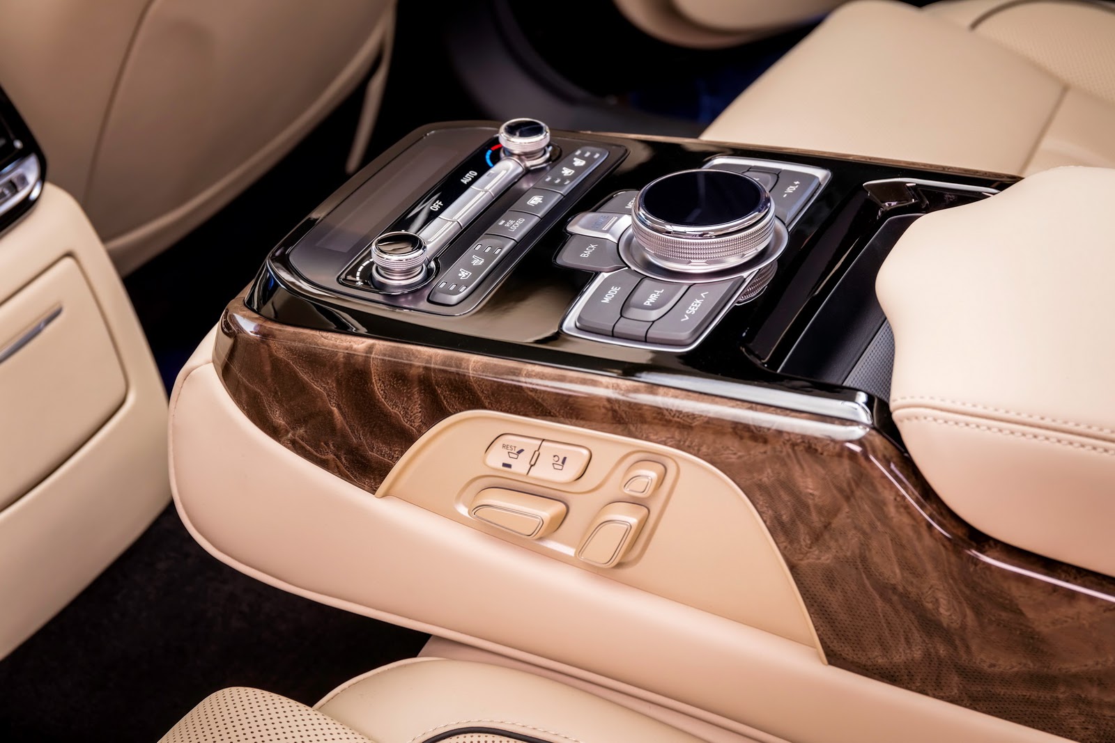 İşte Yeni Ultra Lüks Hyundai Genesis