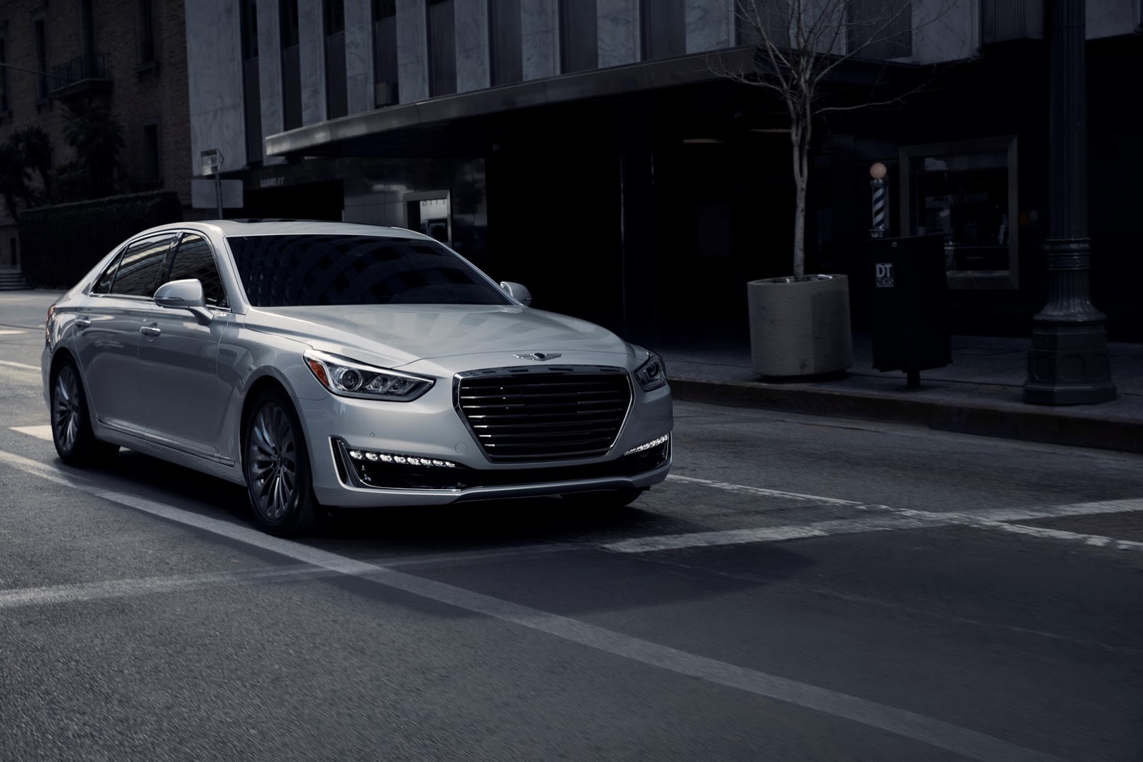 İşte Yeni Ultra Lüks Hyundai Genesis