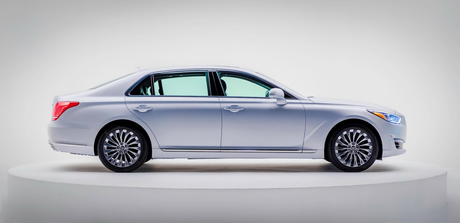 İşte Yeni Ultra Lüks Hyundai Genesis