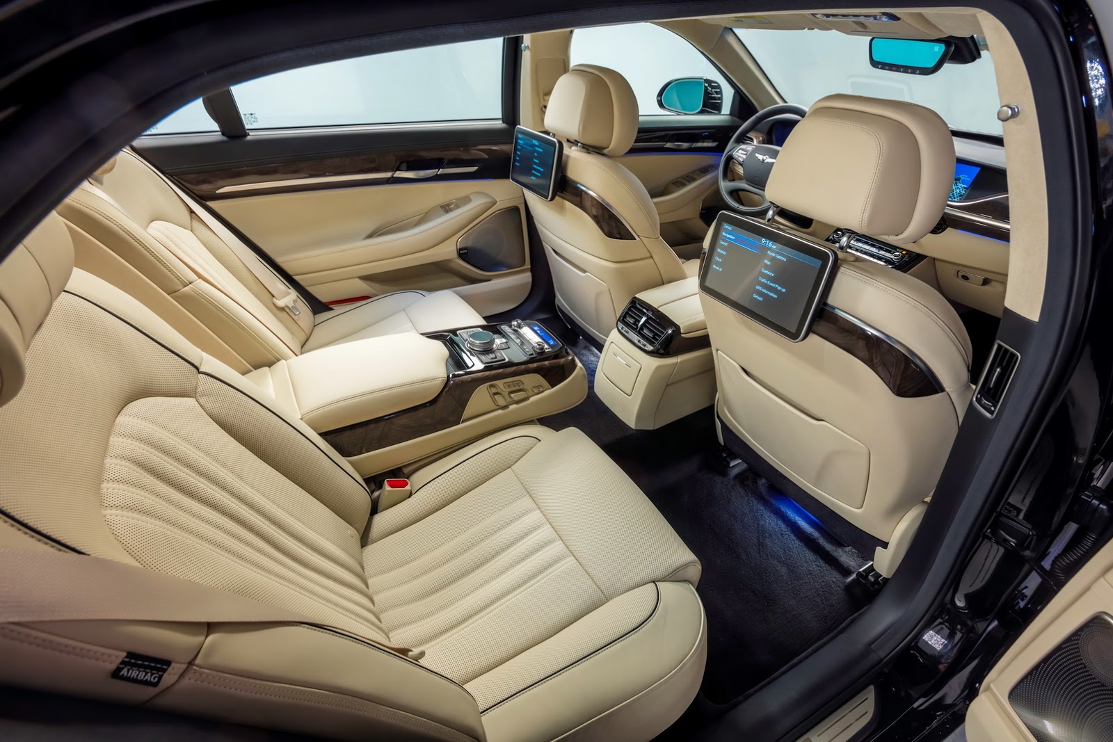 İşte Yeni Ultra Lüks Hyundai Genesis