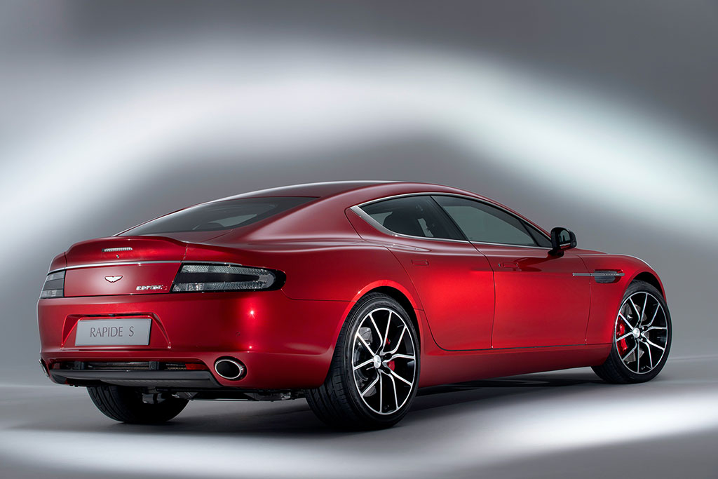Aston Martin Rapide S: Daha Fazla Güç ve Güzellik