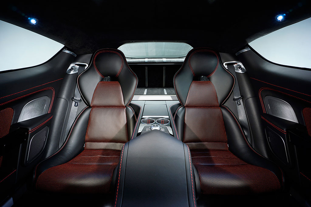 Aston Martin Rapide S: Daha Fazla Güç ve Güzellik