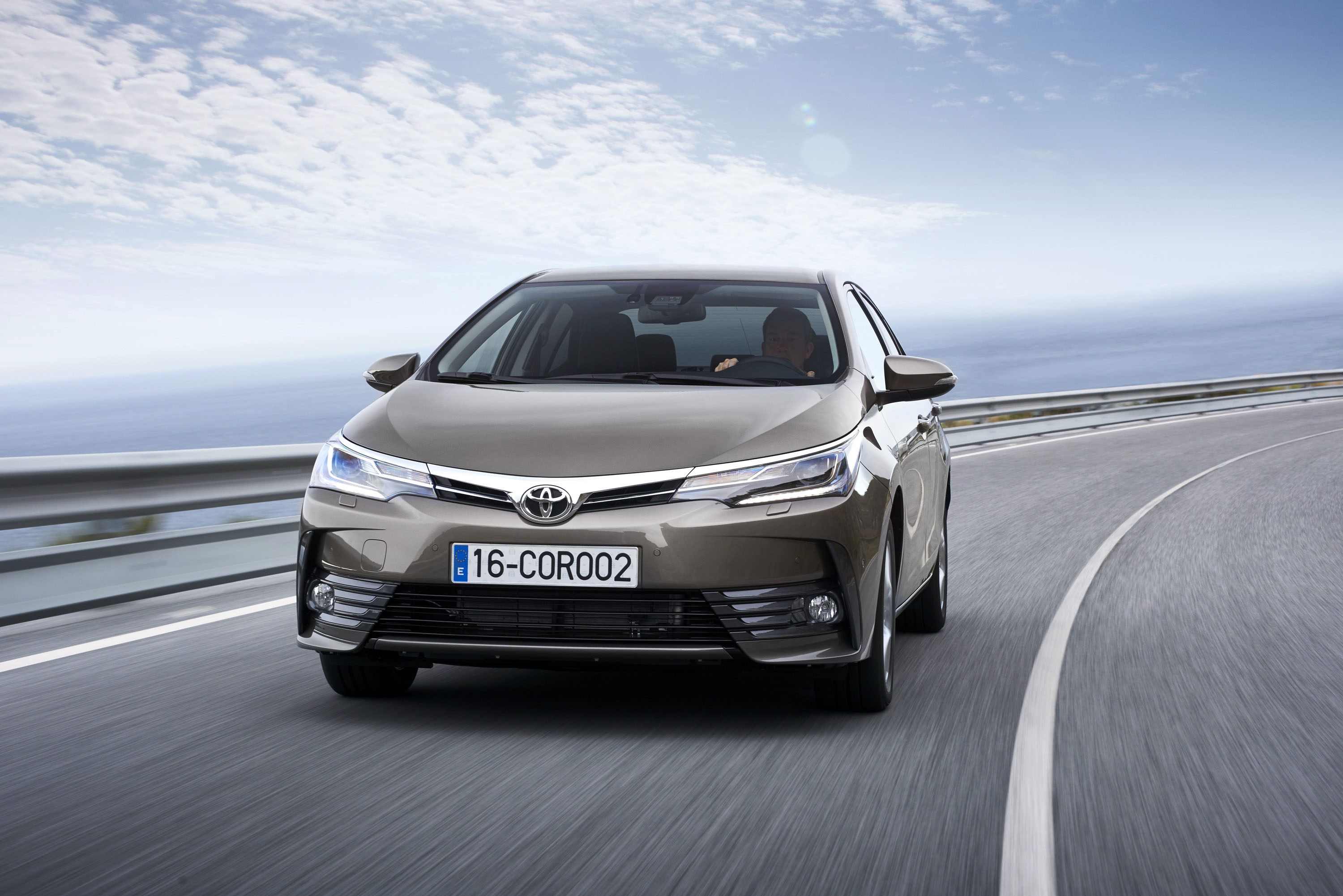 Toyota'nın en gelişmiş güvenlik sistemi birçok modelde standart