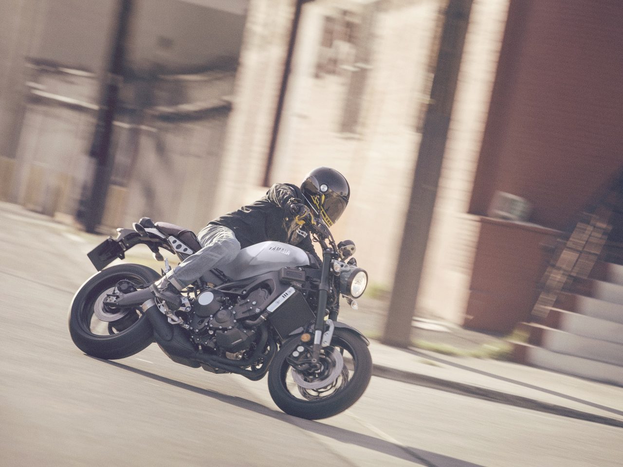 İyilerin en iyisi Yamaha XSR900 seçildi