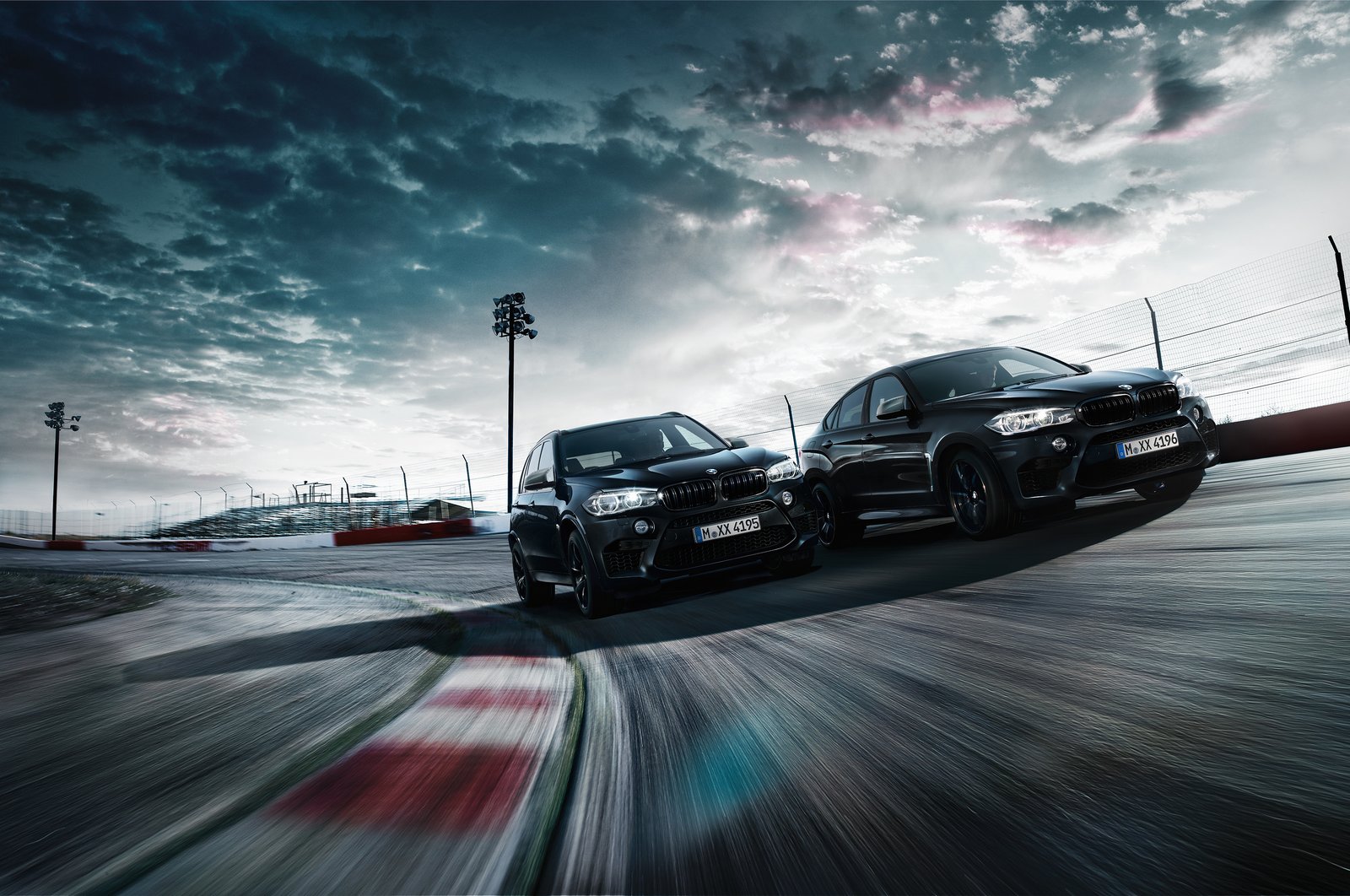 BMW yeni X5 M ve X6 M Black Fire Edition’ı tanıttı