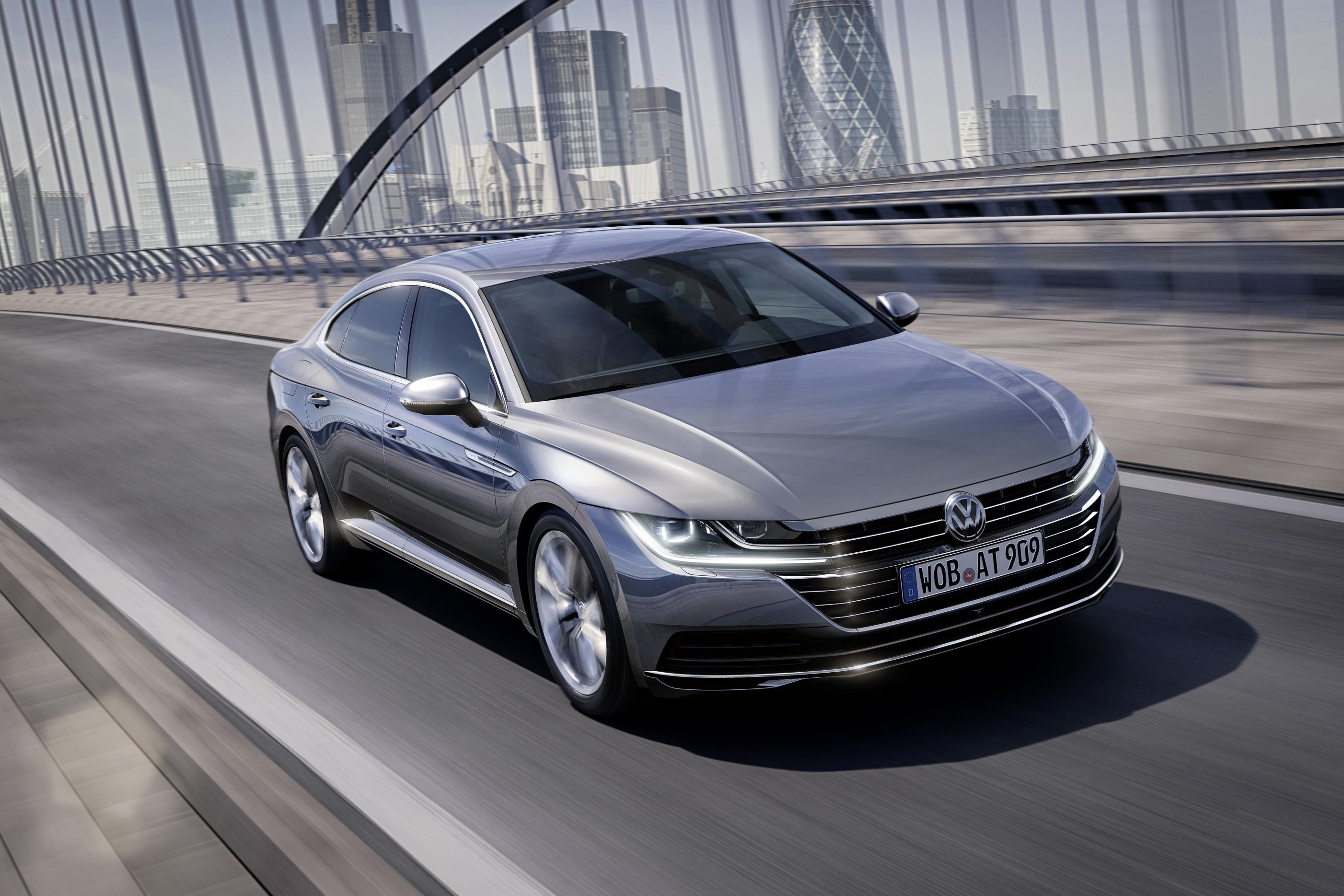 Yeni VW Arteon'un fiyatları açıklandı
