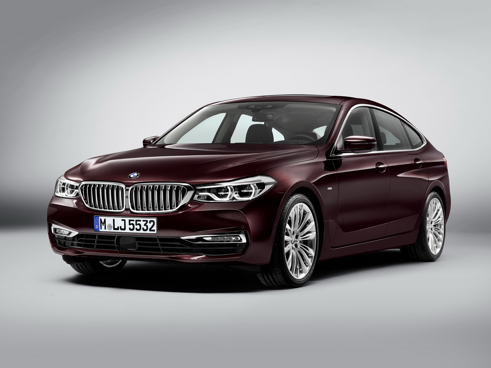 BMW 6 Serisi GT'nin resmi fotoğrafları yayınlandı