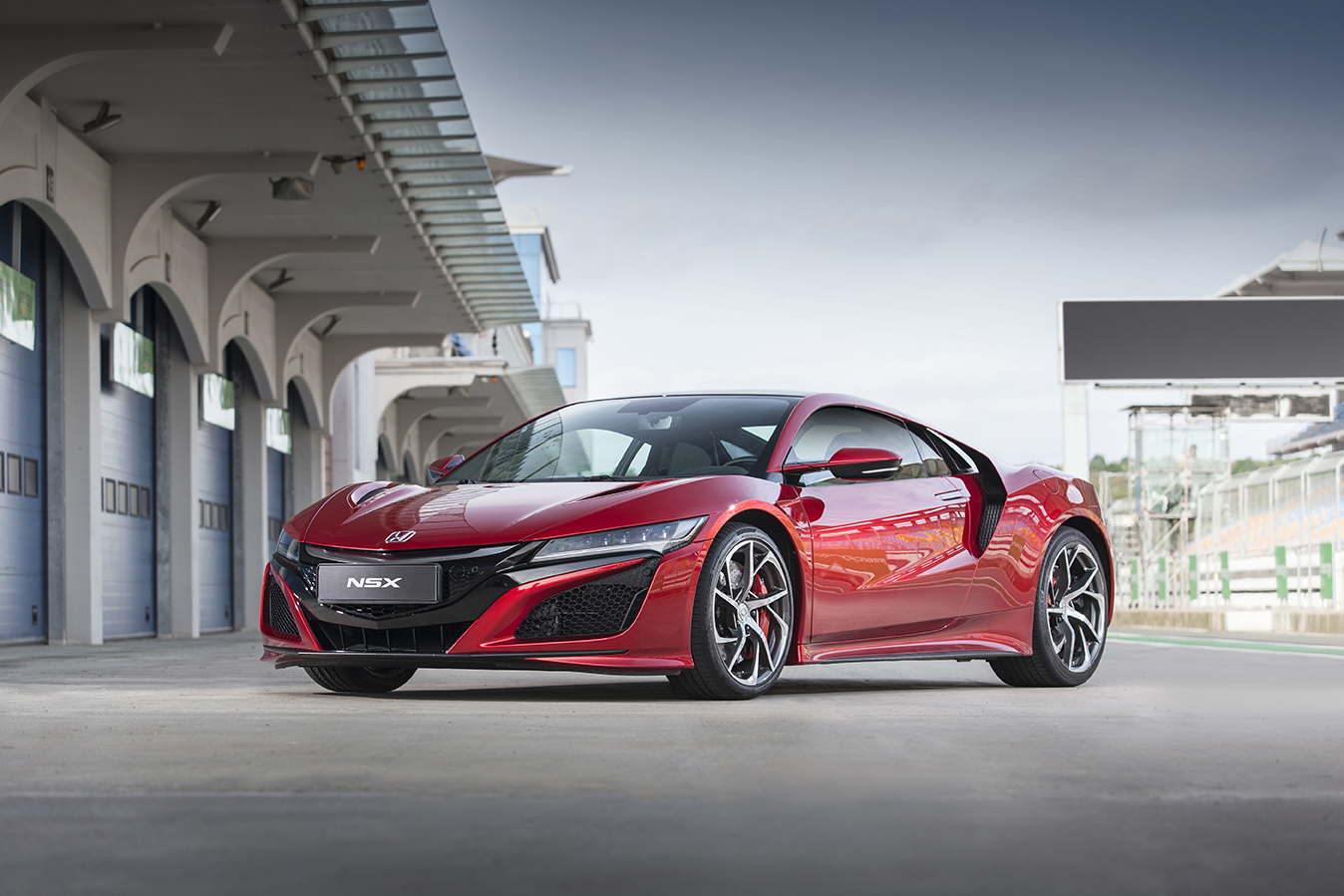 Yeni Honda NSX’in motoru "En İyi Yeni Motor" seçildi