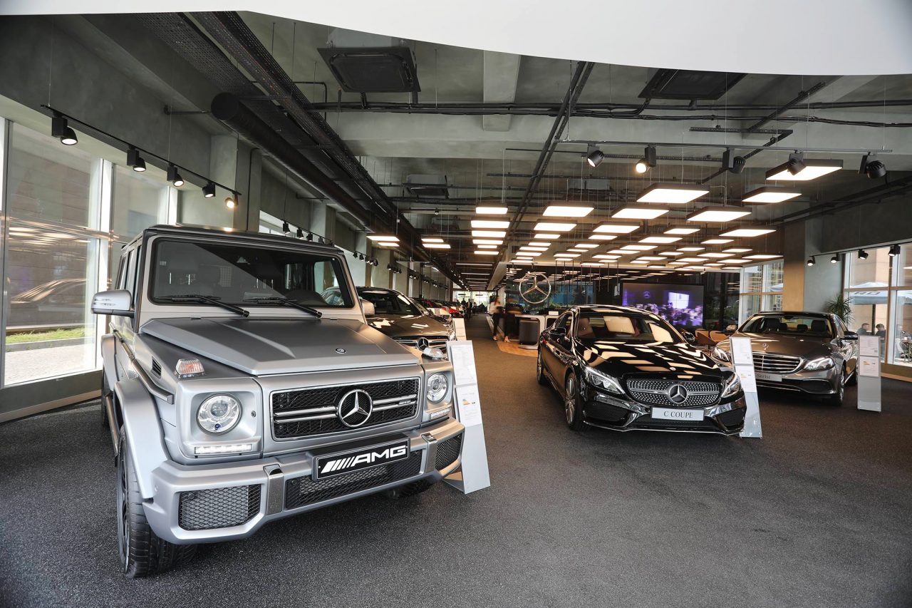 Mercedes-Benz bayisi Koluman Levent'te açıldı