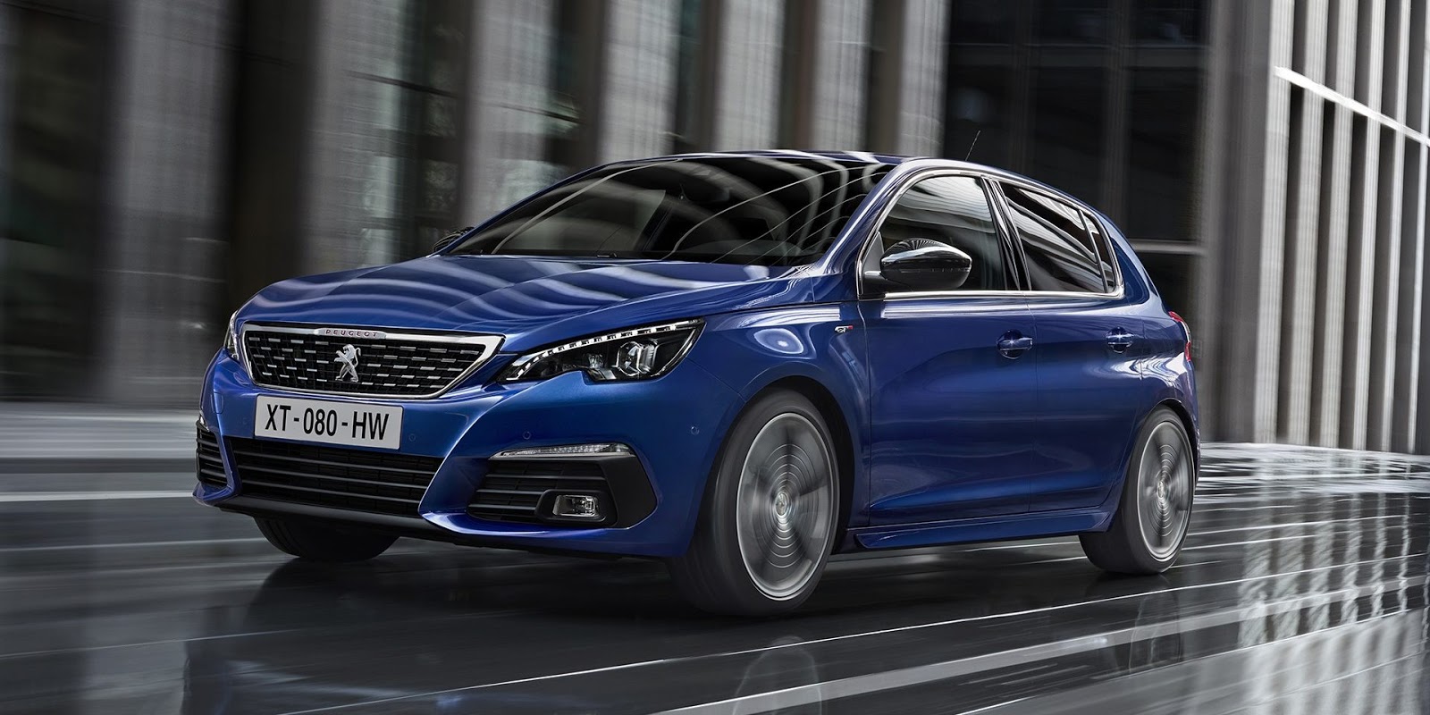 Yılın motoru'nda bir ödül de Peugeot'ya