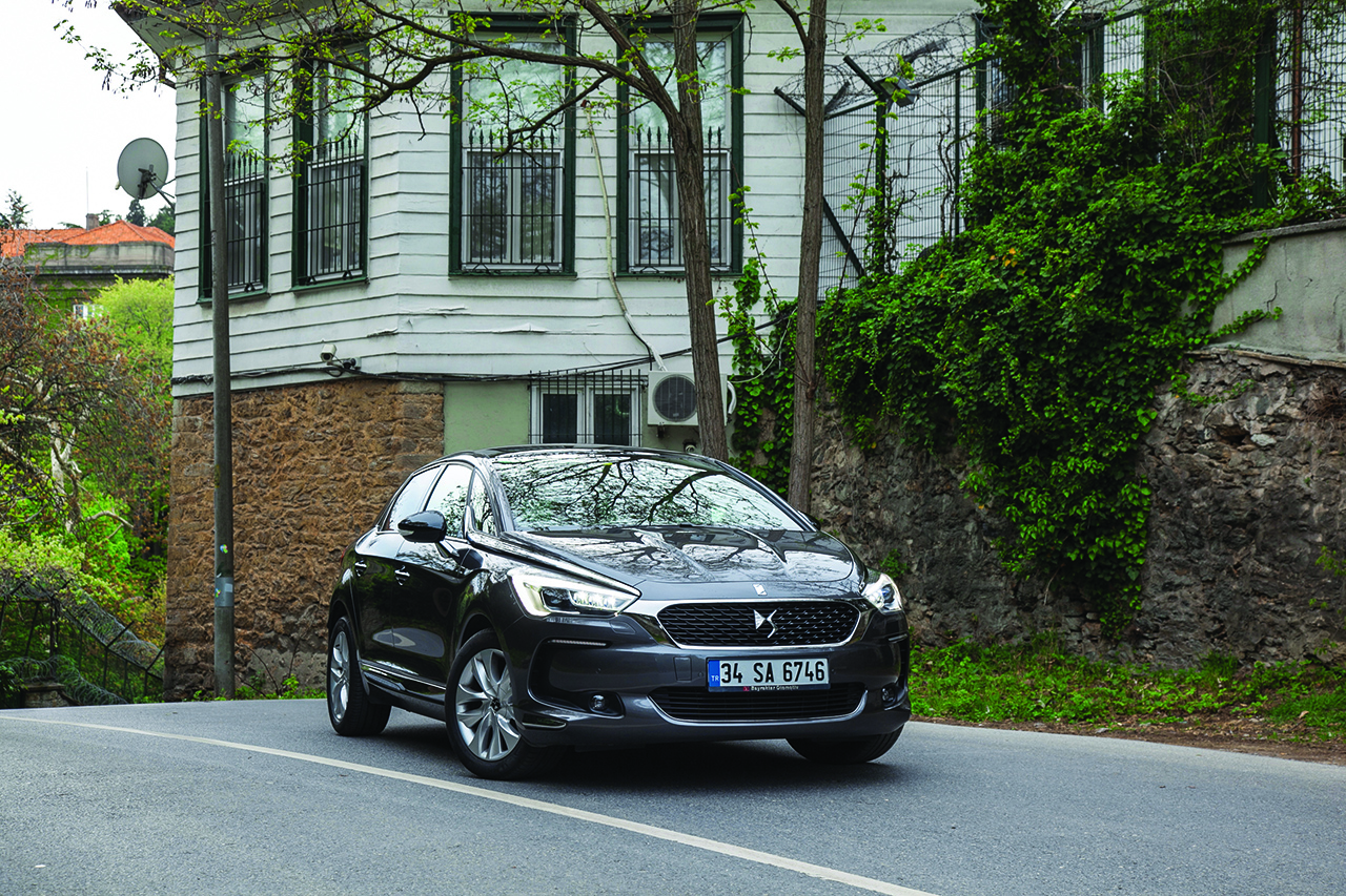DS5 1.6 BlueHDi EAT6 test sürüşü