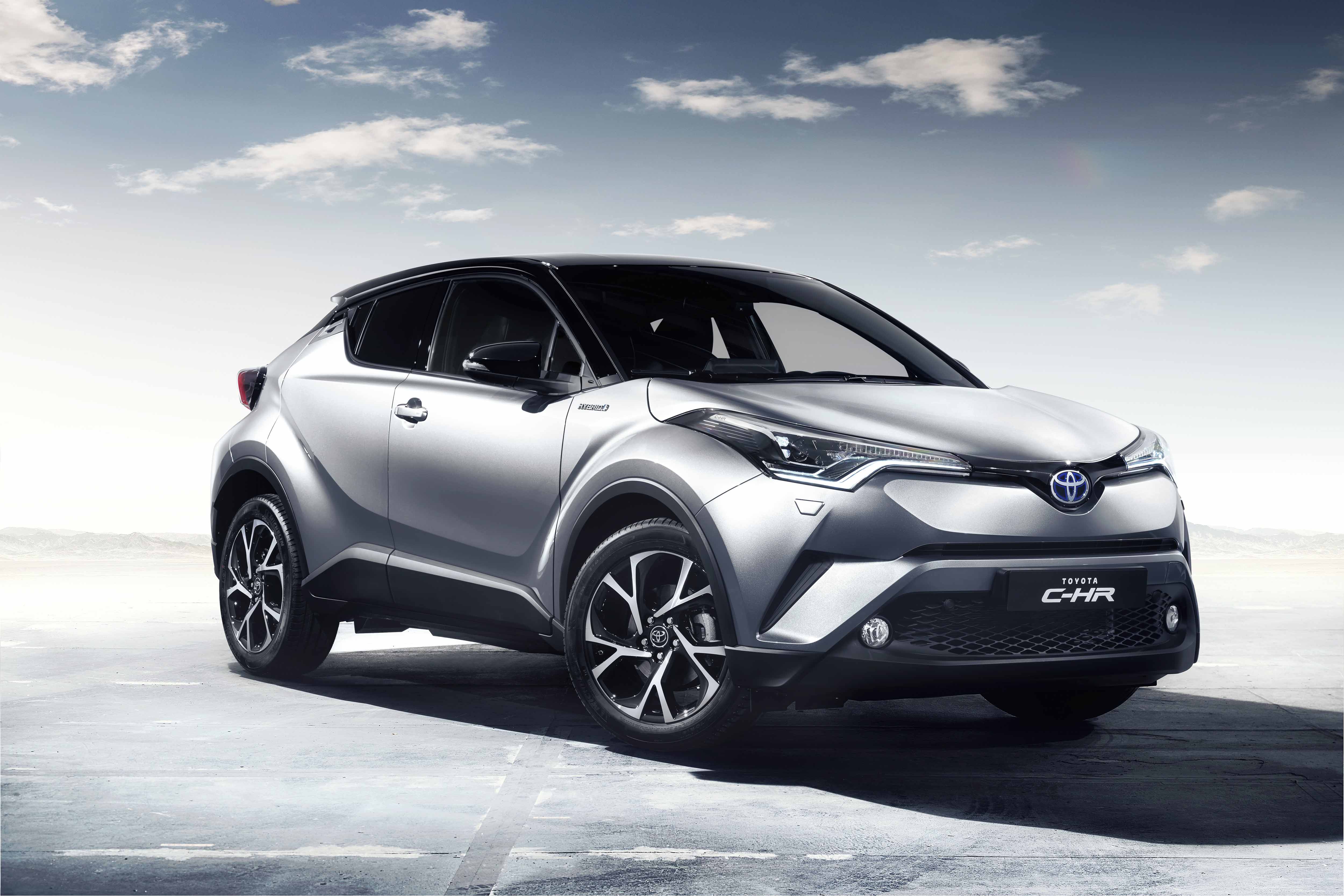 Test sürüşüne gelin Toyota C-HR'ı indirimli alın