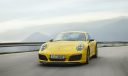 Porsche 911 ailesinin yeni üyesi “Carrera T”