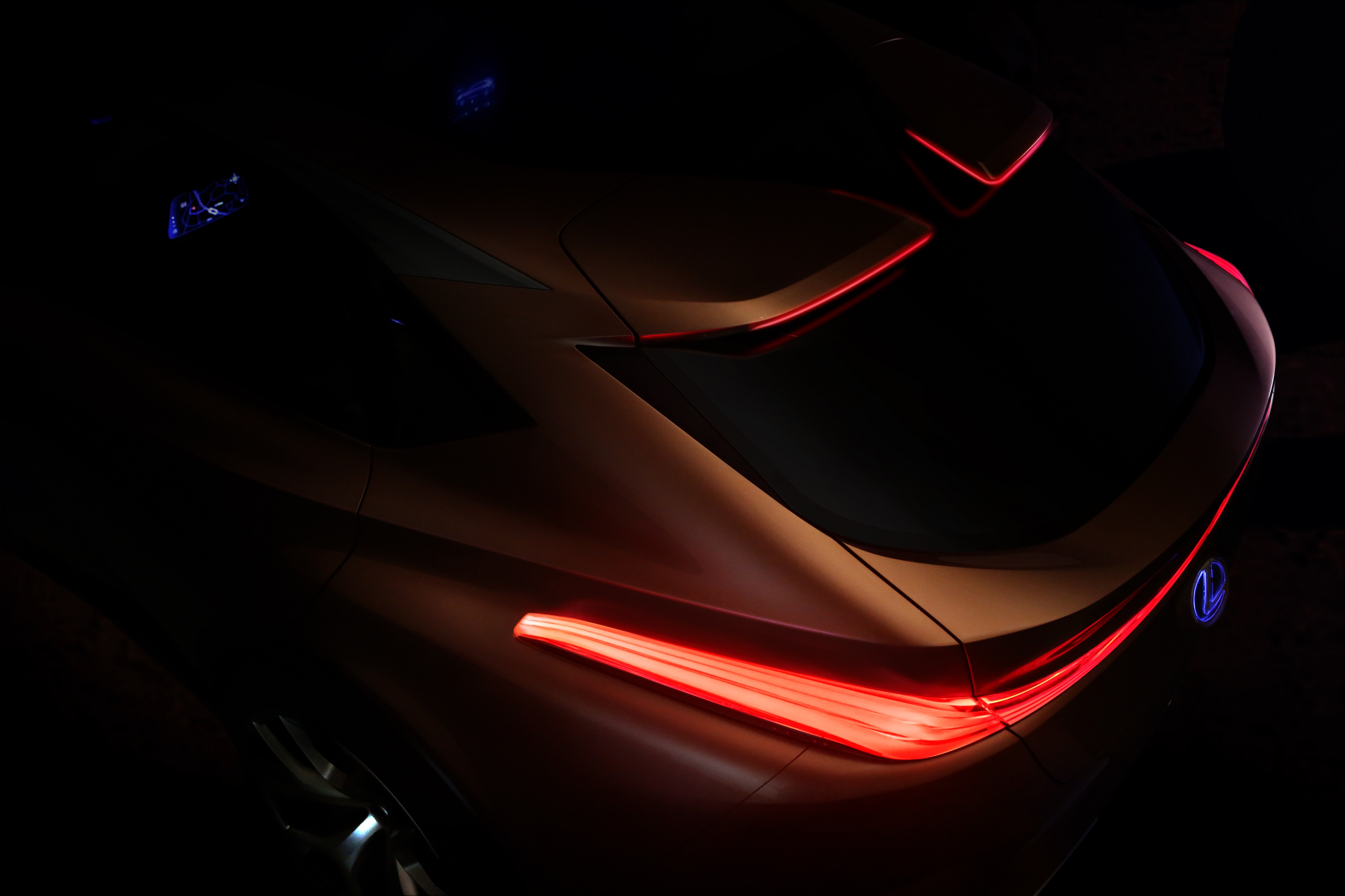 Lexus yeni crossover konseptiyle sınırları ortadan kaldıracak