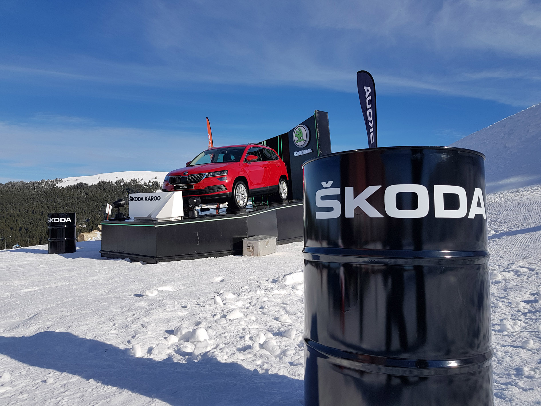 Skoda Karoq Whitefest ile gençlerle buluştu