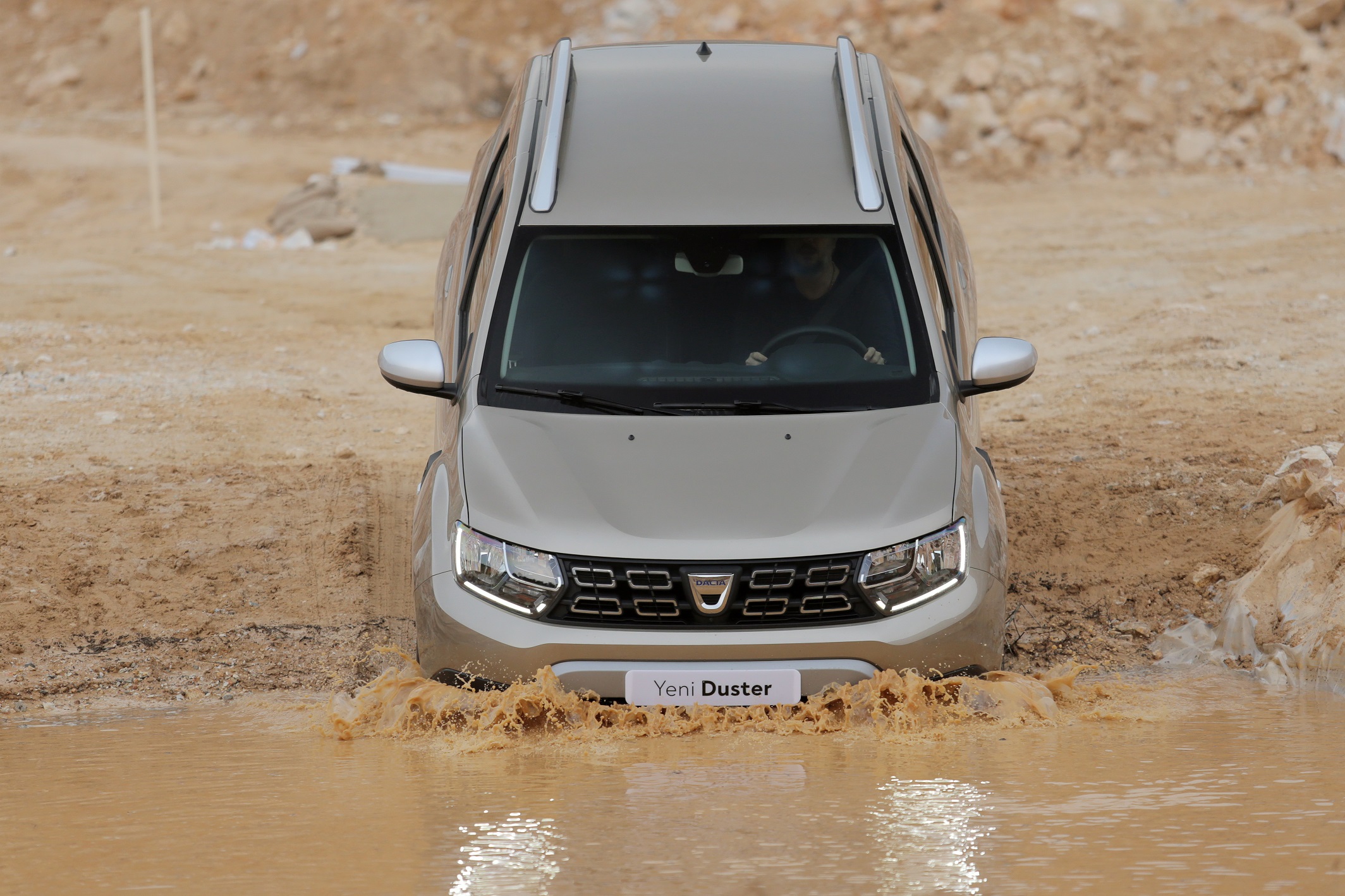 Yeni Dacia Duster Türkiye'de. İşte fiyatlar...