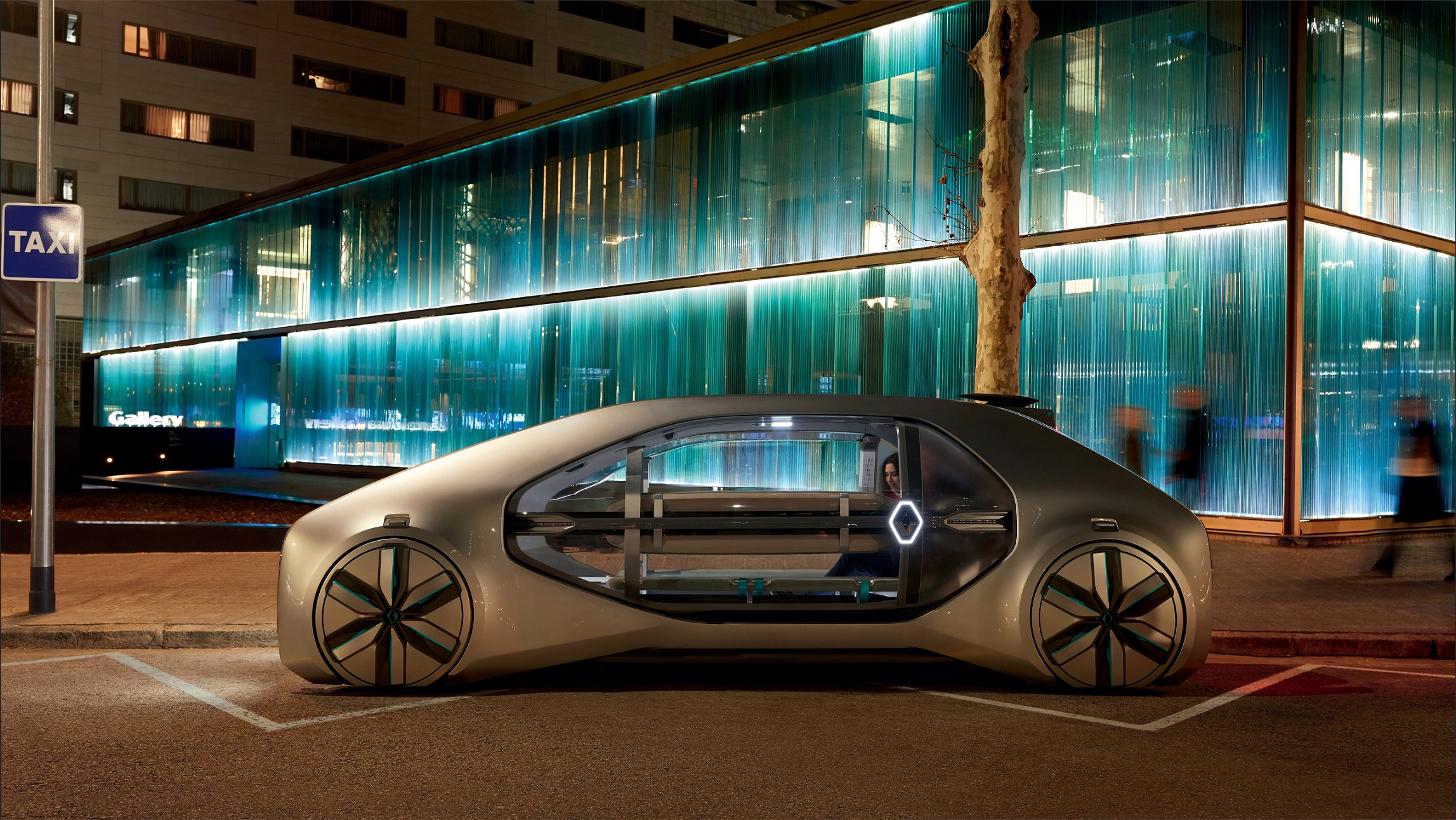 EZ-GO: Renault'dan Cenevre Otomobil Fuarı çıkarması!