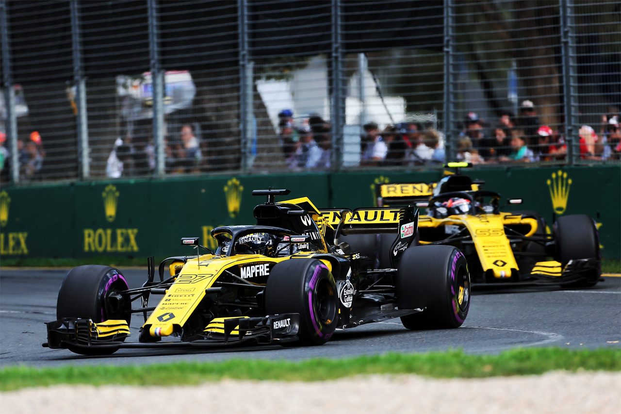 Renault F1, yeni sezona puanla başladı