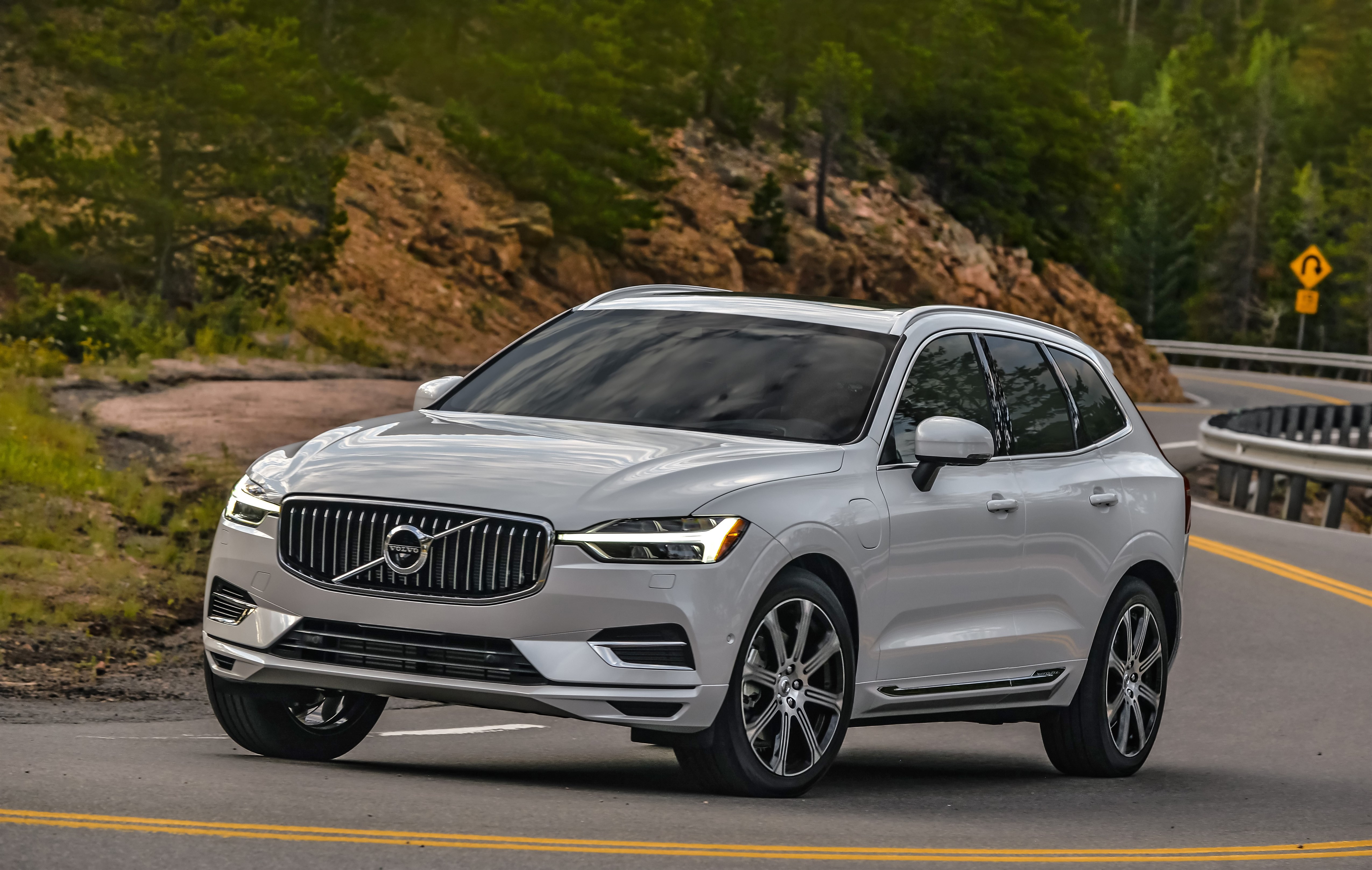 Volvo XC60 yılın otomobili seçildi