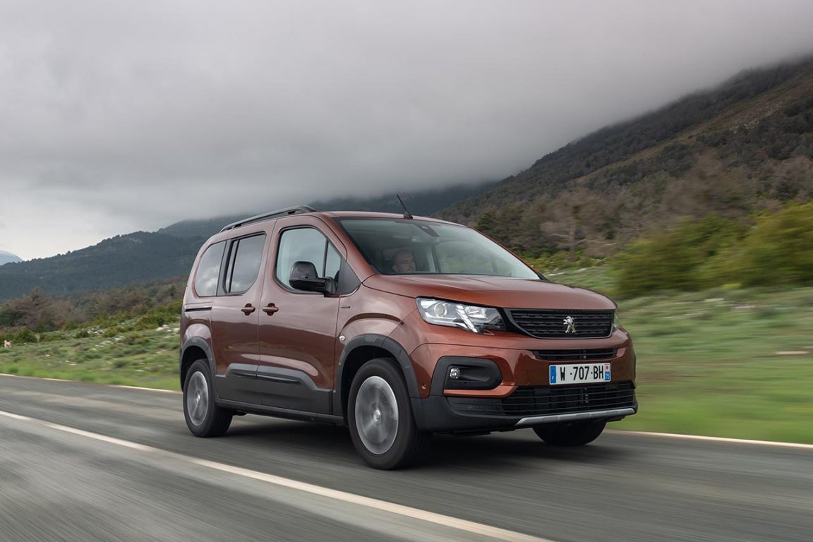 Groupe PSA elektrikli hafif ticariler 2021’de tanıtılacak