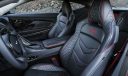 Aston Martin DBS Superleggera sahneye çıktı