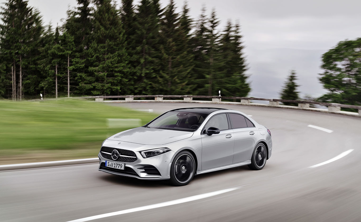 Yeni Mercedes A-Serisi Sedan resmi olarak tanıtıldı