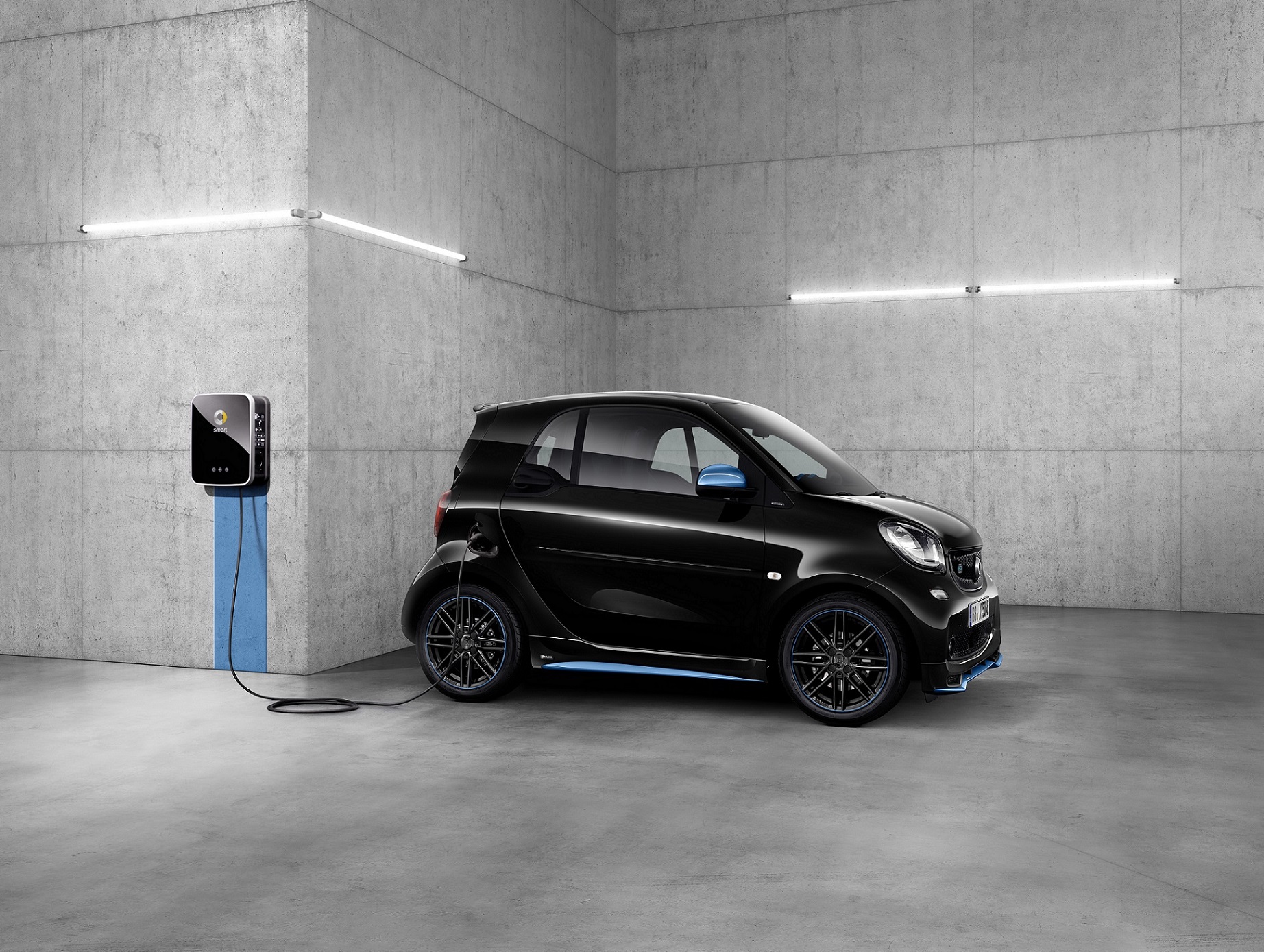 Elektrikli yeni smart EQ Türkiye'de