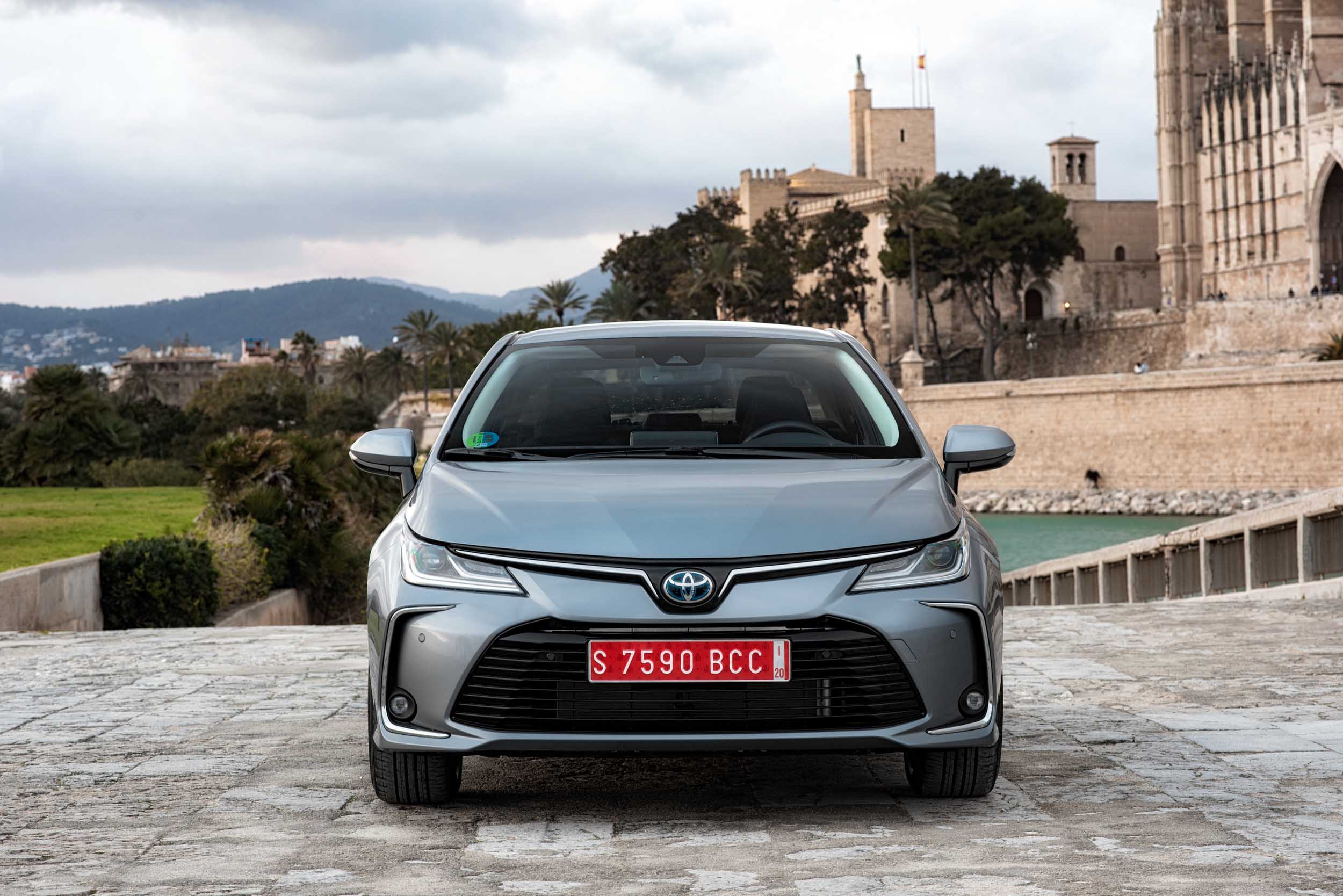 Yeni Toyota Corolla 2019 tanıtıldı ve fiyatları açıklandı