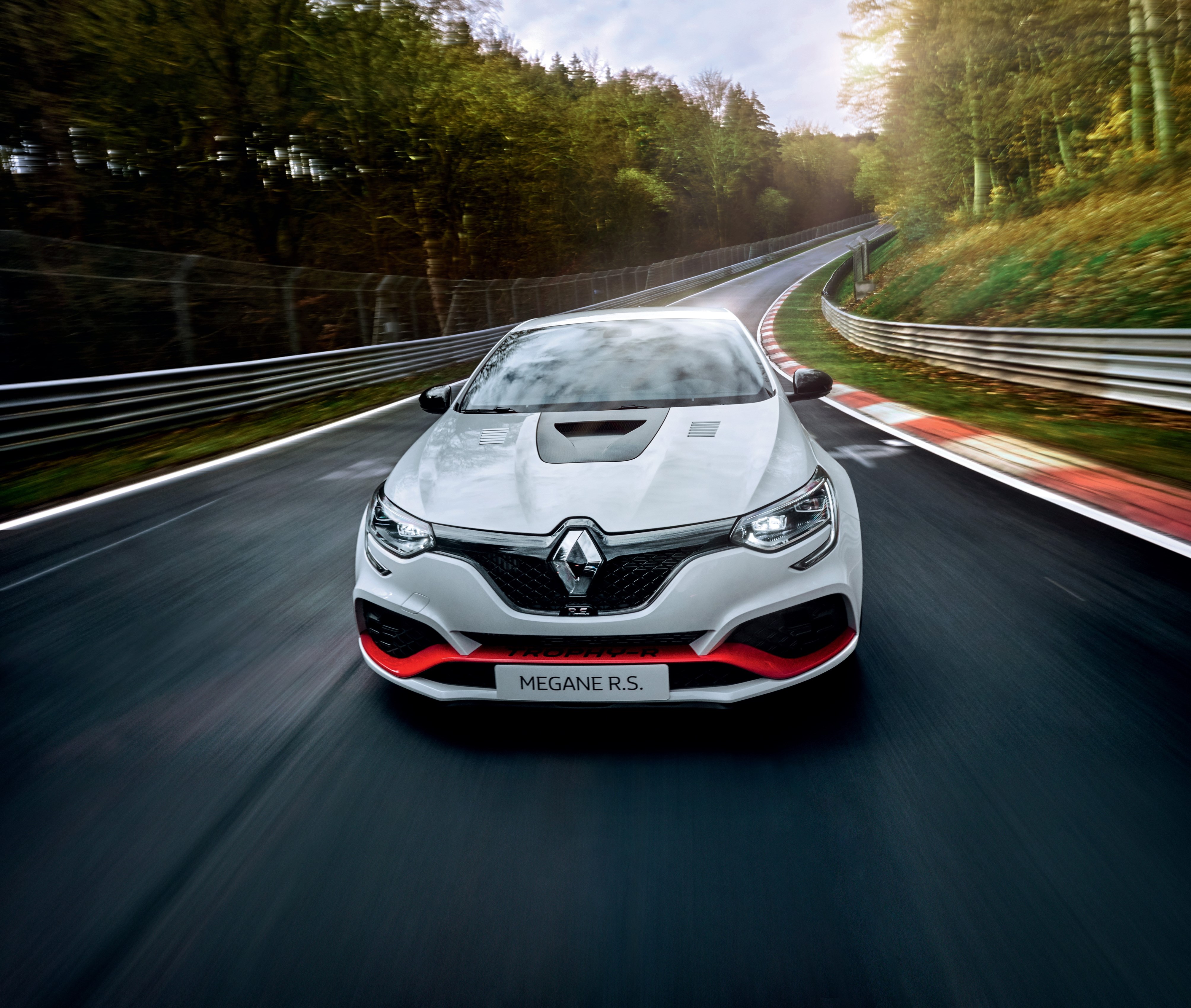 Yeşil Cehennem’in rekoru yeniden Renault Megane RS’te