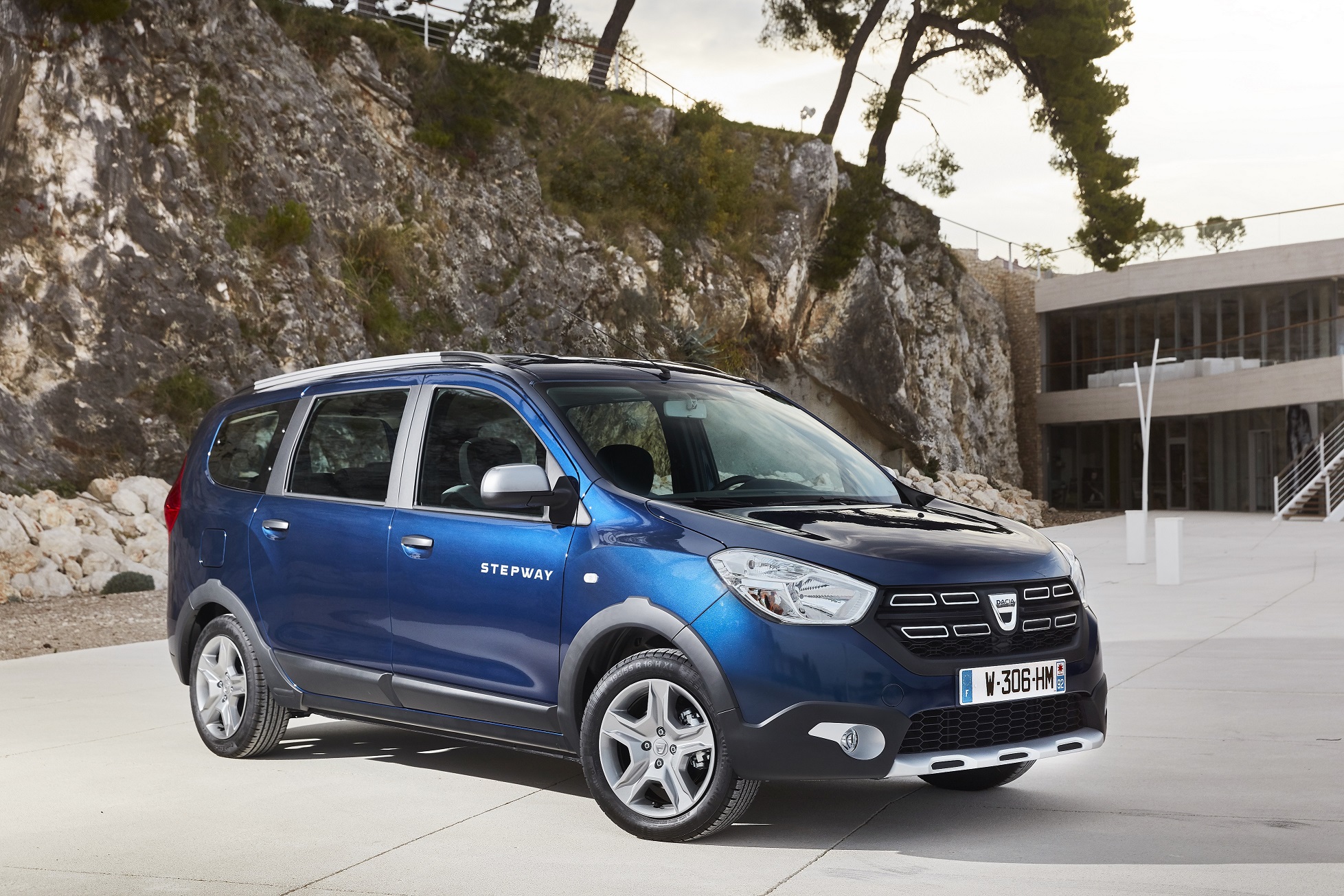 Dacia ürün gamı ECO-G versiyonu ile genişliyor