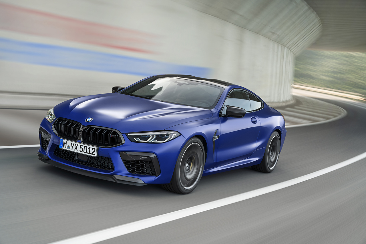 600 beygirlik BMW M8 Coupe ve Cabrio tanıtıldı