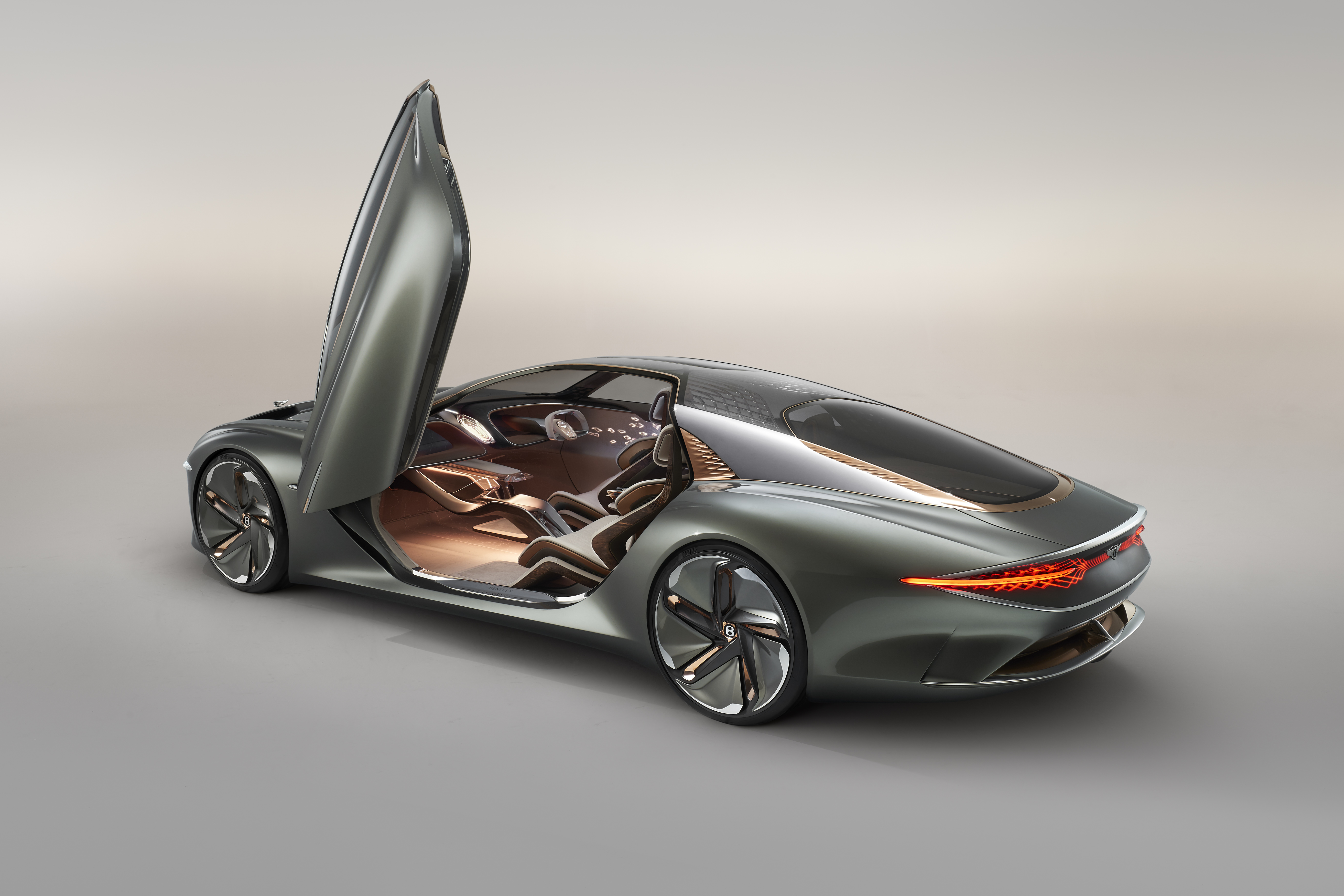 1563349274_Bentley_EXP_100_GT__1_