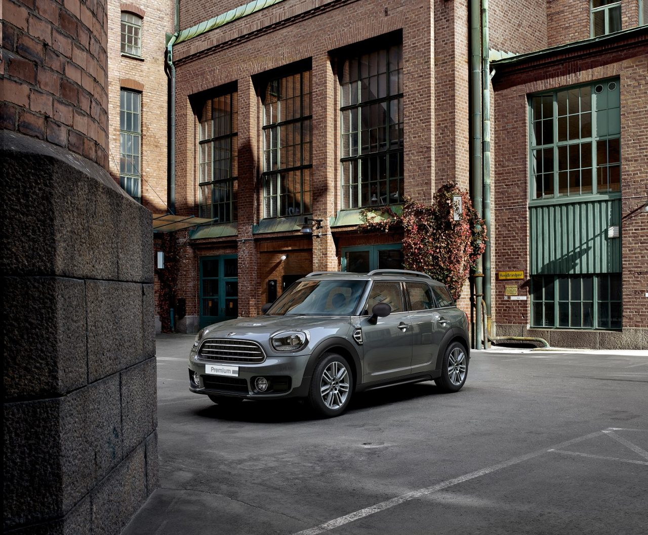 MINI One D Countryman 5.500 TL+KDV’den başlayan fiyatlarla