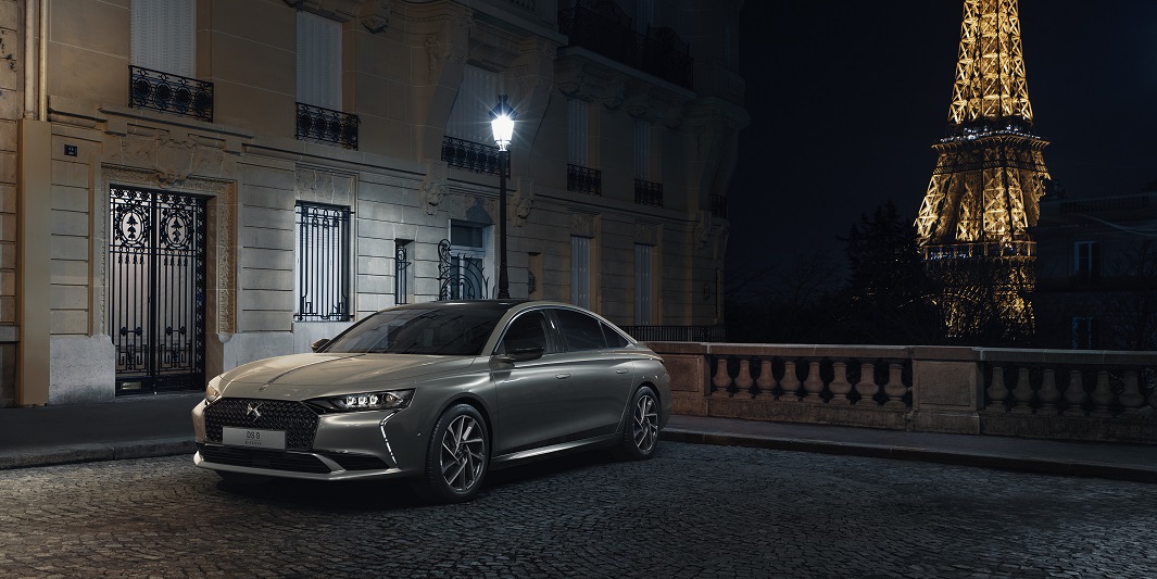 DS 9 Sedan tüm heybetiyle merhaba dedi
