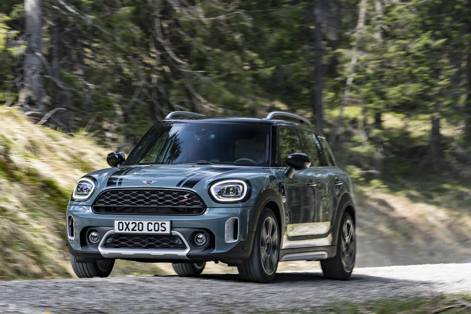 MINI’nin en büyük SUV modeli MINI Countryman yenilendi