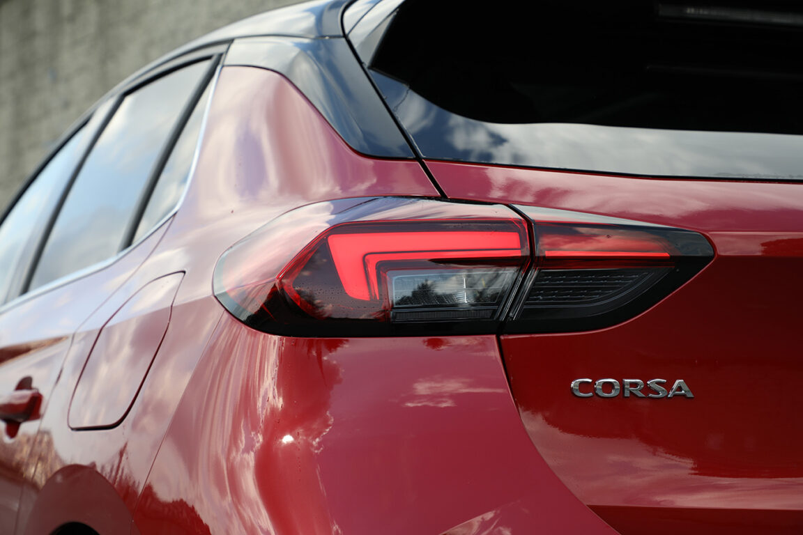 2020 Opel Corsa 1.2 EAT8 Test Sürüşü