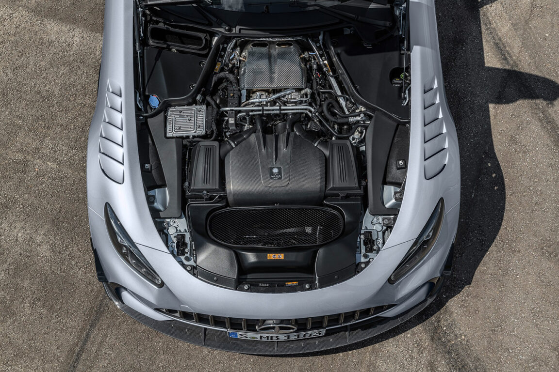 730 HP’lik Mercedes-AMG GT Black Series