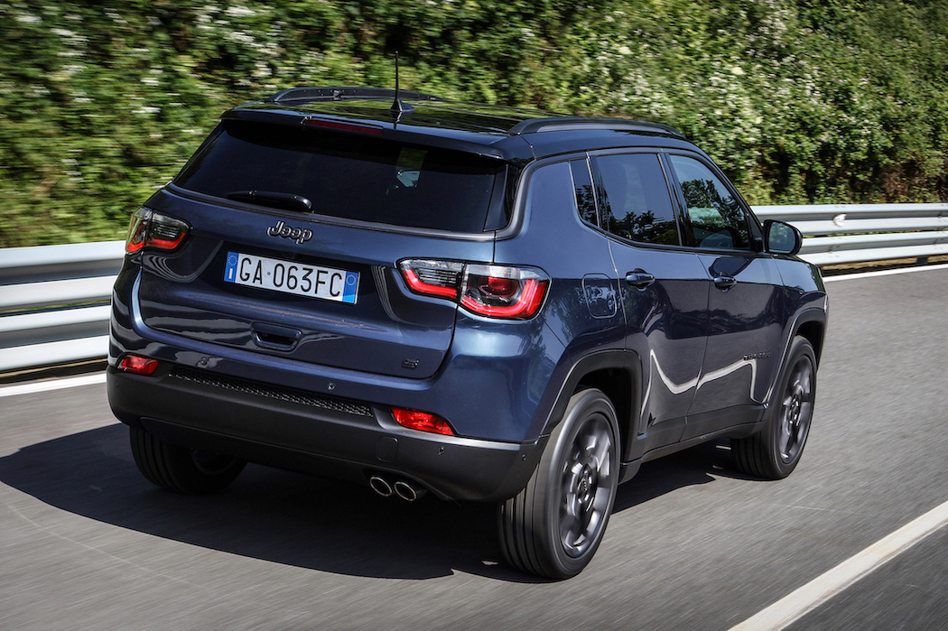 Yeni Jeep Compass satışa sunuldu. İşte fiyatı!