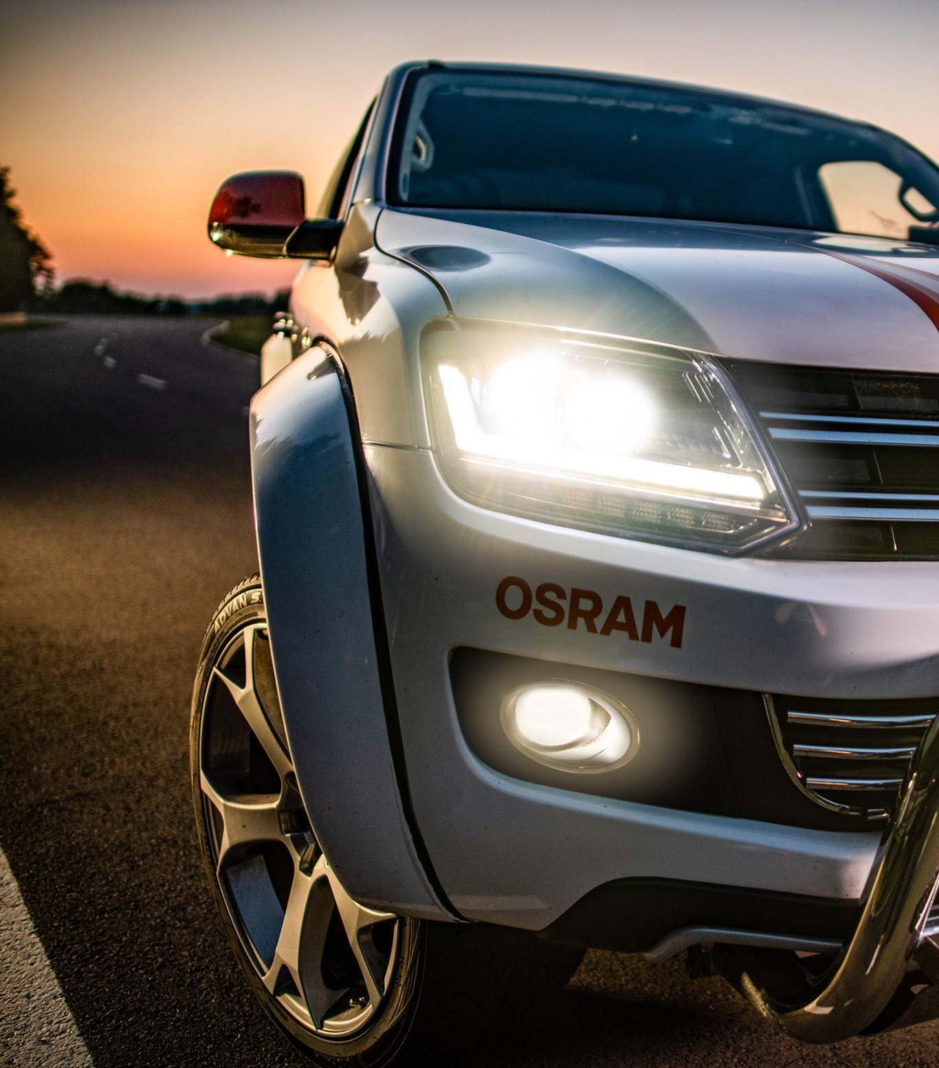 OSRAM Ford Fiesta ve VW Amarok için LED farlar üretiyor