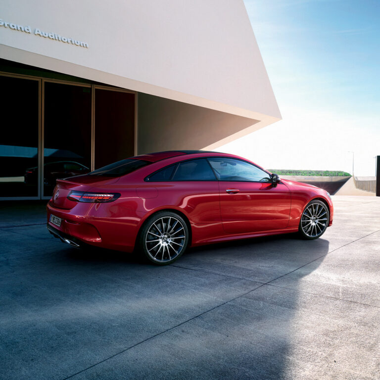 2020 yılında Mercedes E-Serisi Coupe ve Cabriolet satışa sunuldu