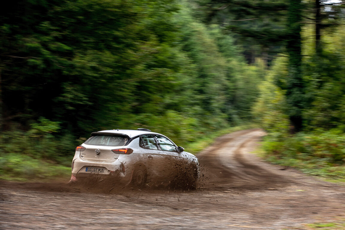 Opel Corsa Rally4, başarı emsali ADAM R2’nin yerine geliyor