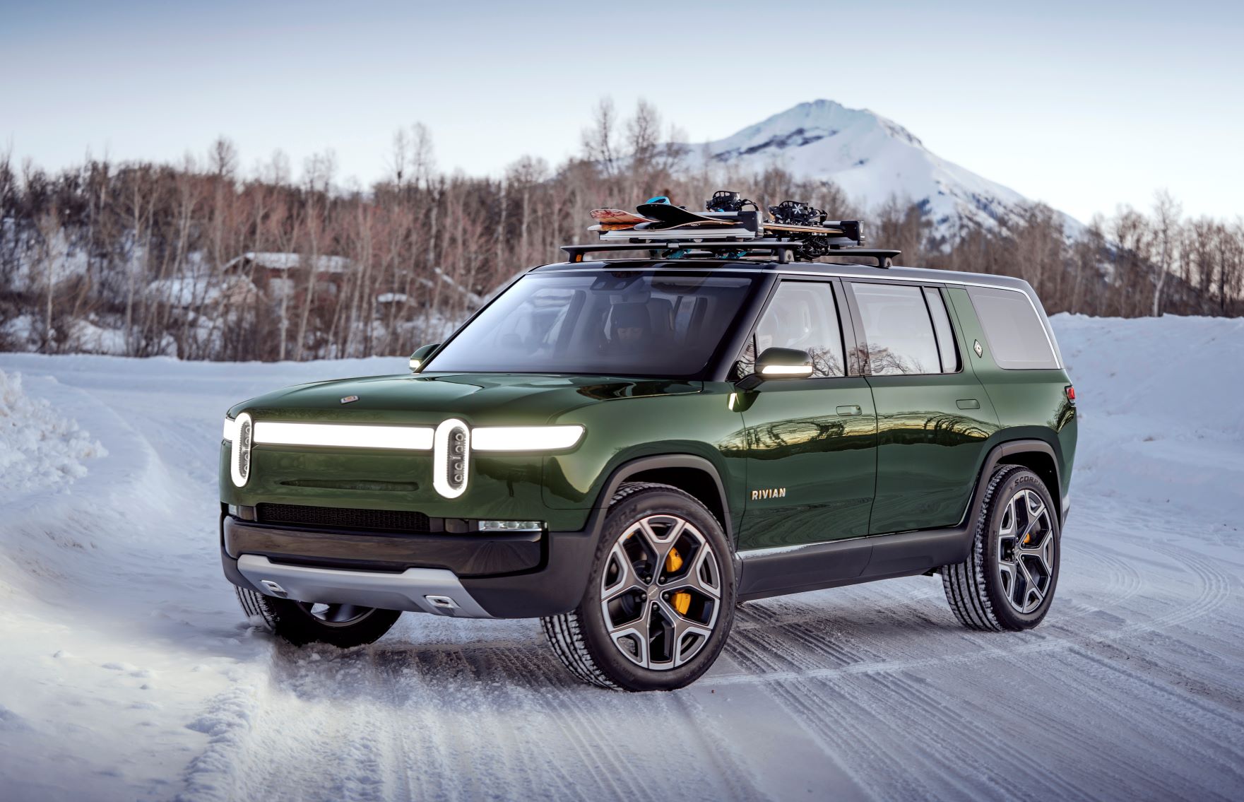 Pirelli Dünyanın ilk elektrikli Pick-up'ı Rivian için lastik üretti