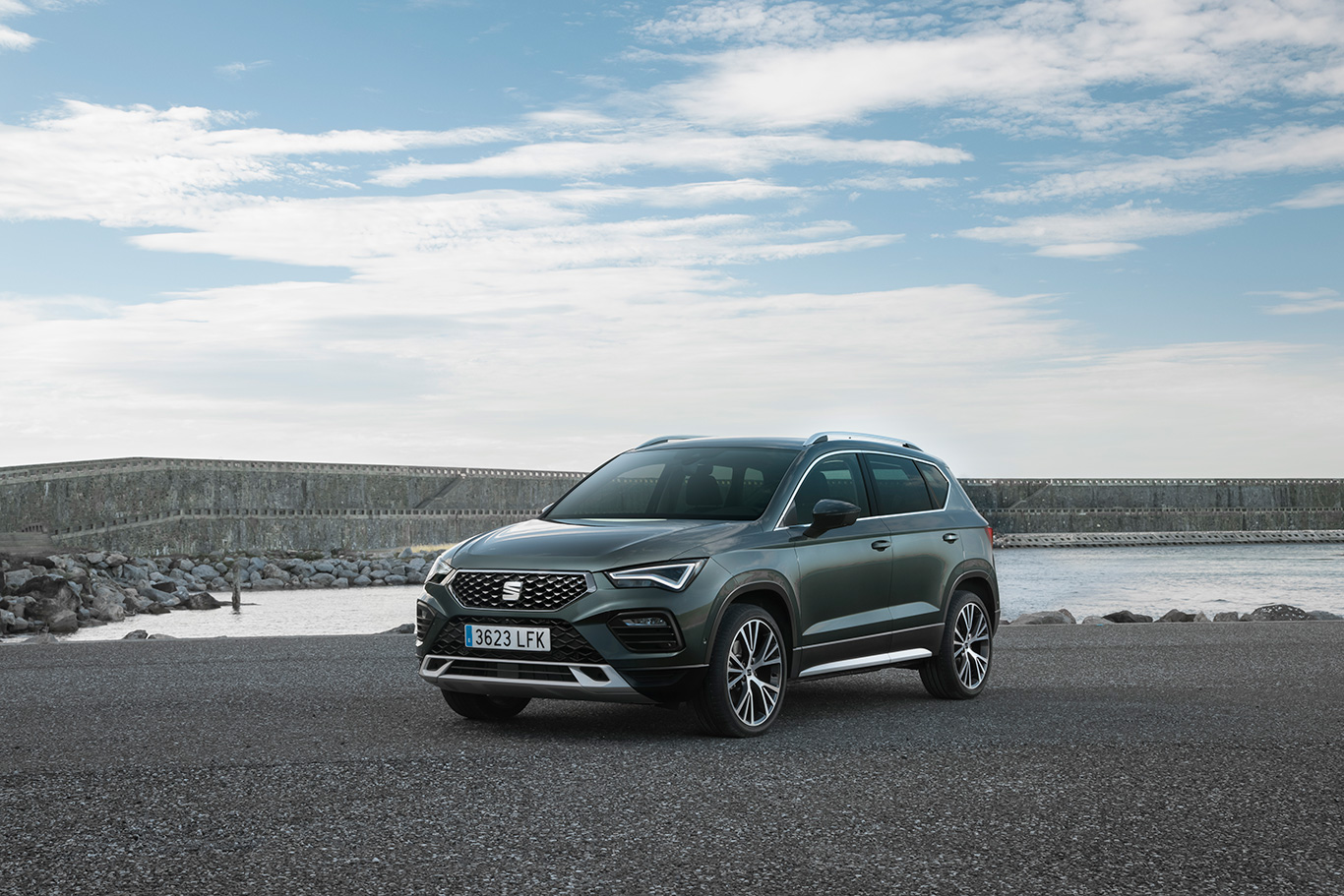 SEAT markasının ilk SUV modeli Ateca yenilendi